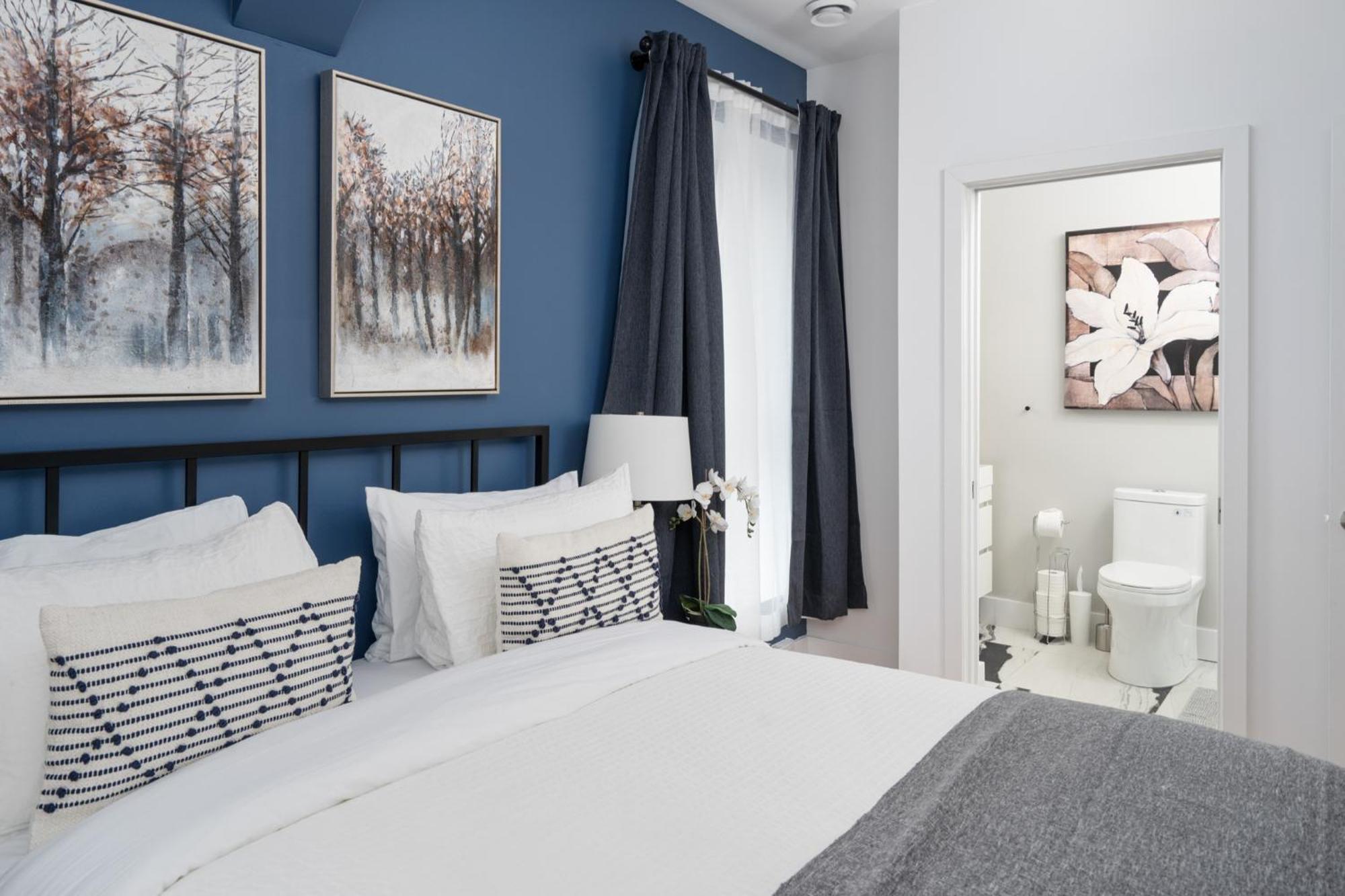 Les Lofts Du Mont Royal Apartment