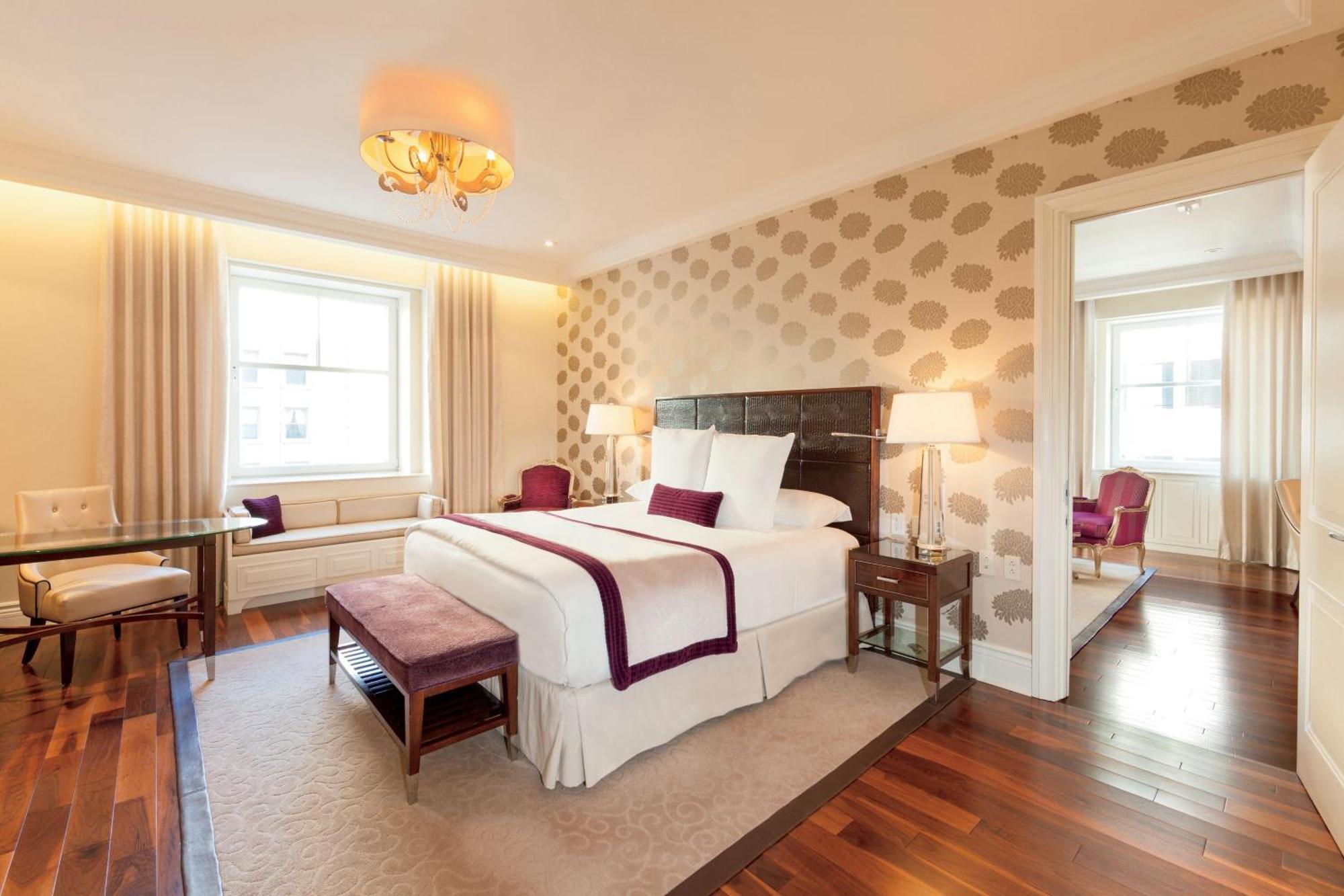 The Ritz-carlton, 5*