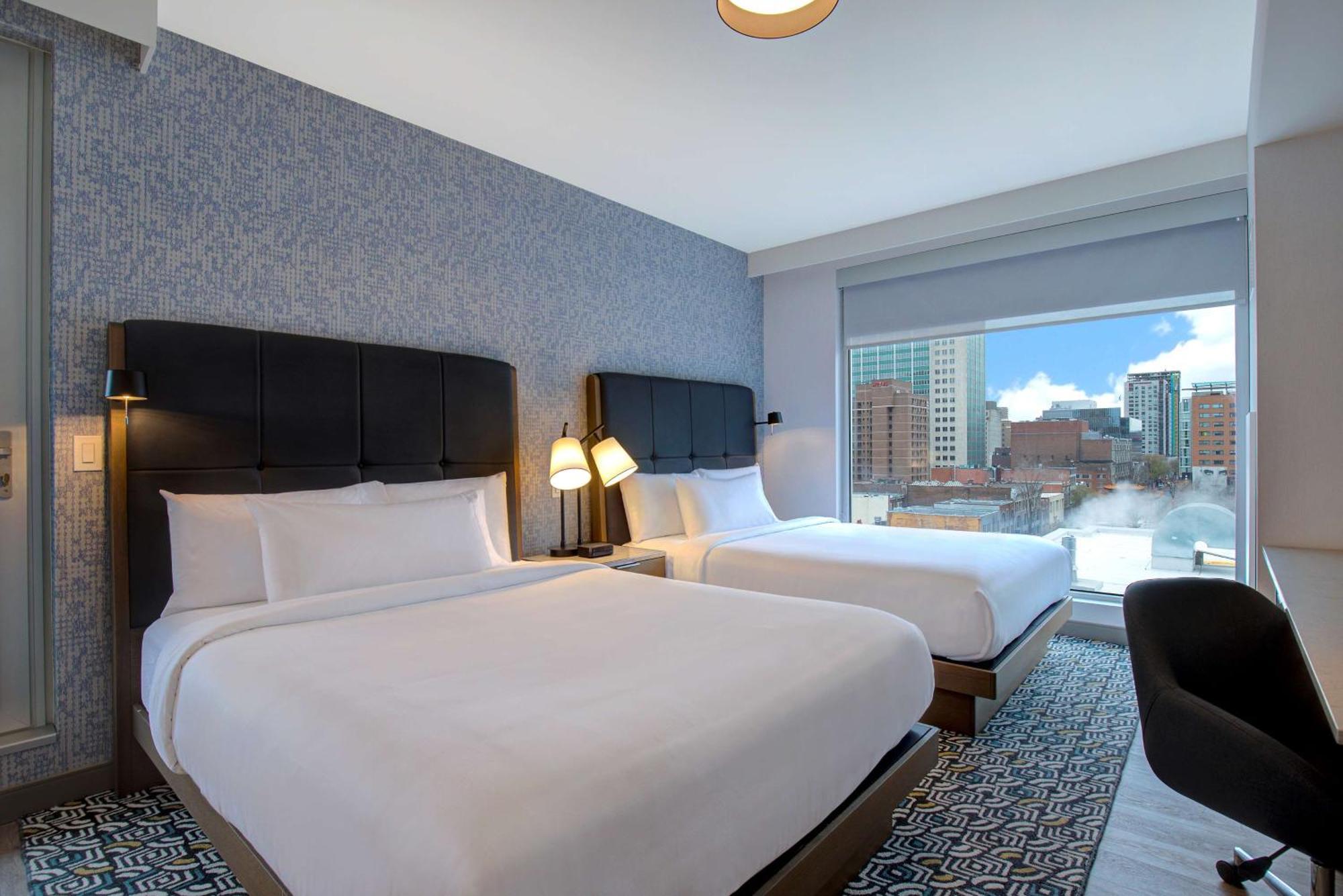 Hotel Homewood By Hilton Downtown