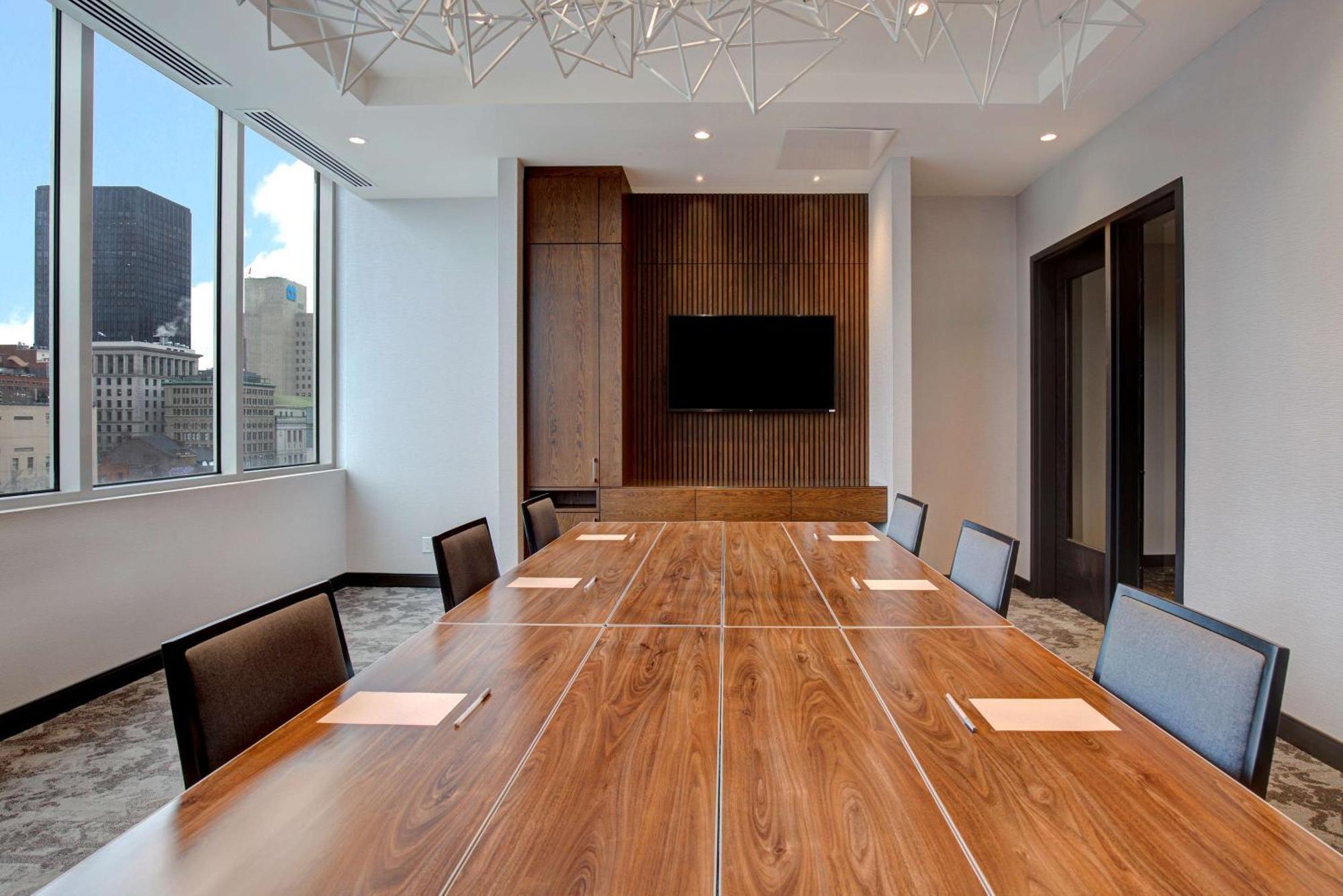 Hotel Homewood By Hilton Downtown 3*