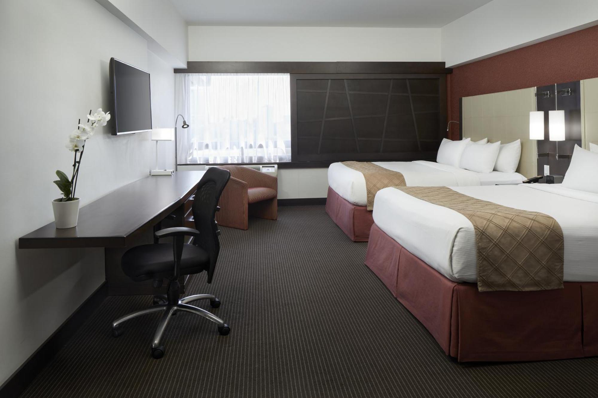Hotel Ruby Foo's Montreal