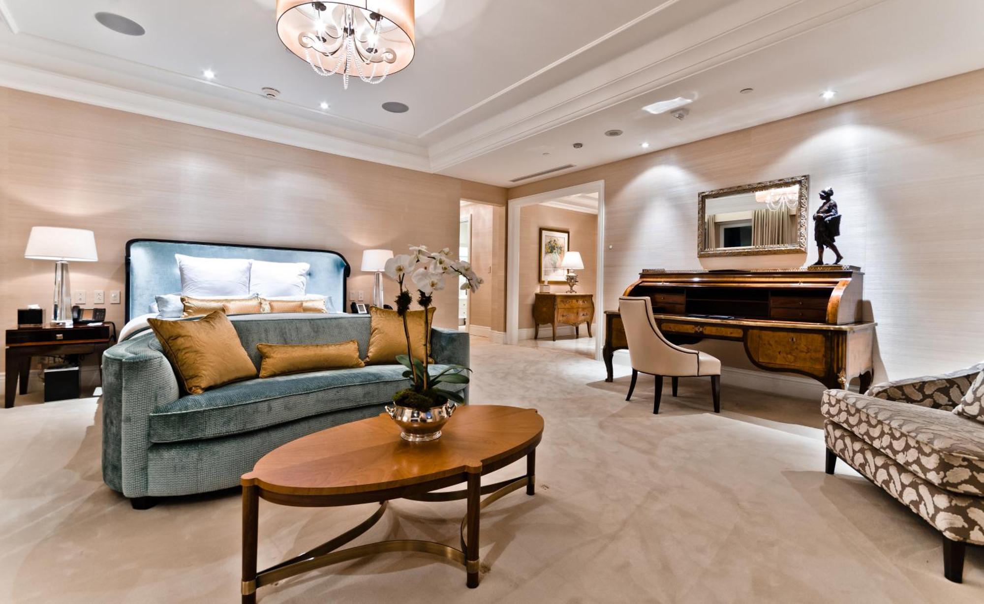 The Ritz-carlton, 5*