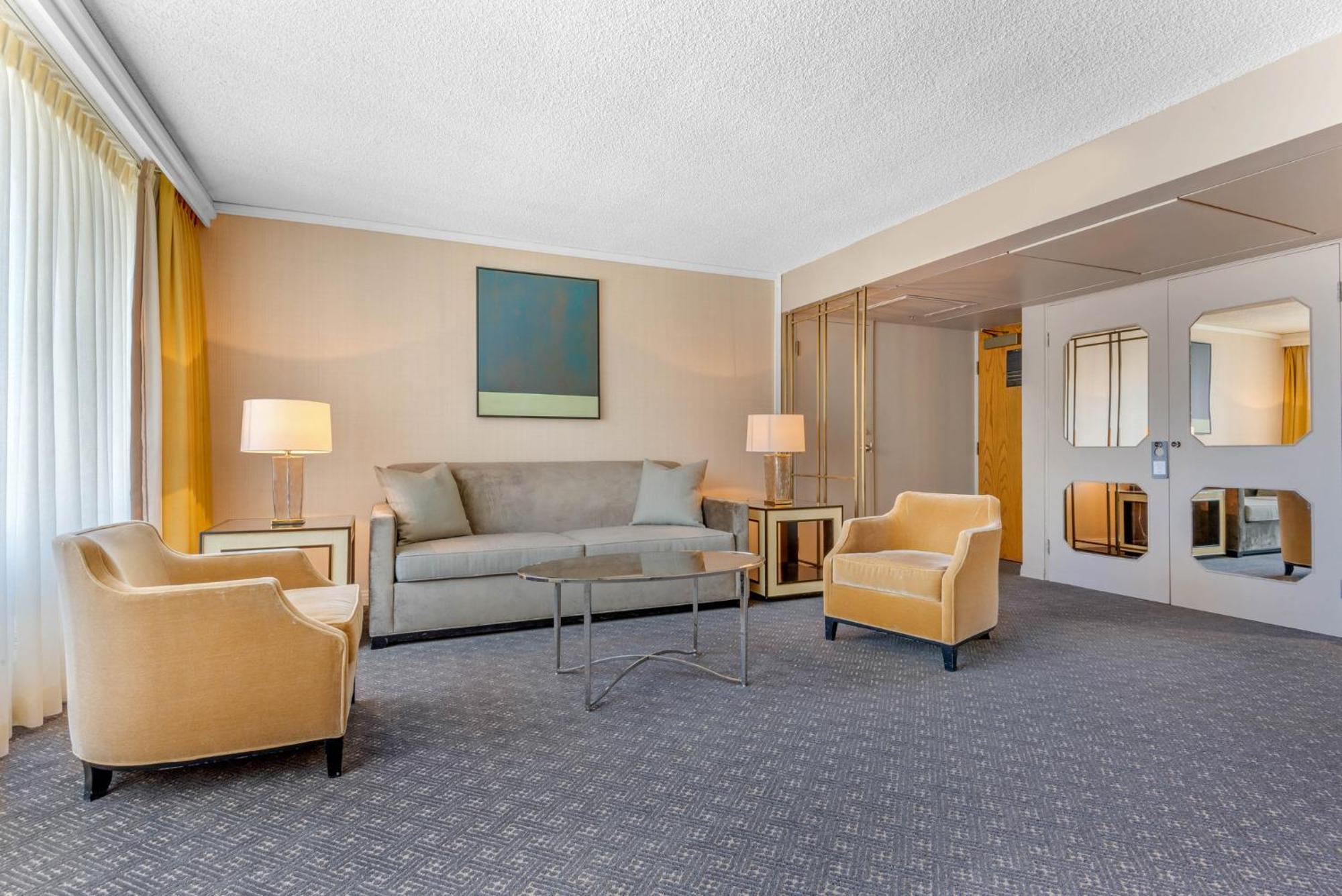 Omni Mont-royal 4*