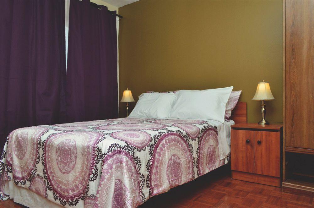 Saint-denis 3* Montreal