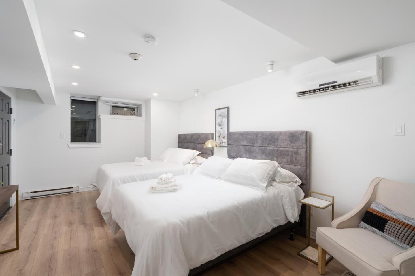 Hotel Penfield Montreal