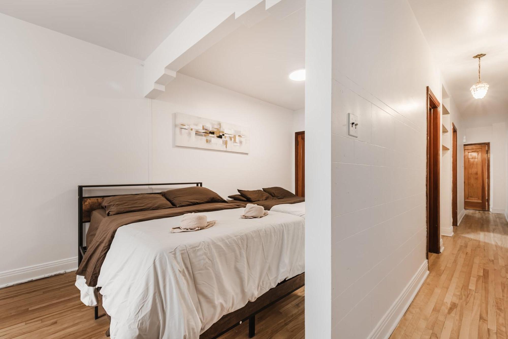 Apartment One Bedroom With Balcony - 2159-03