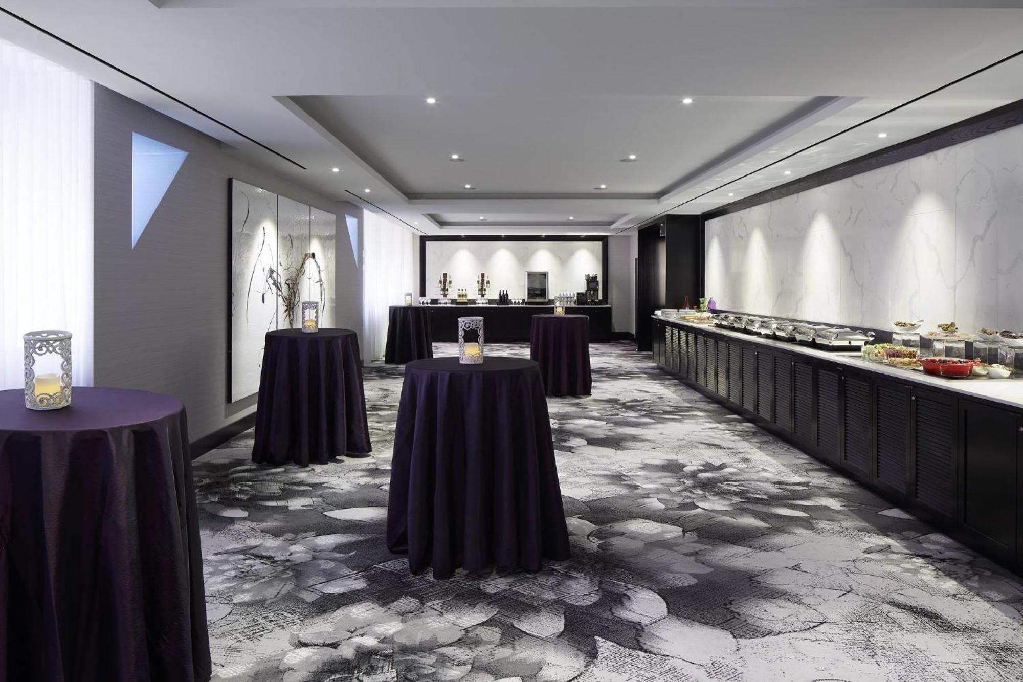 Intercontinental By Ihg 4*