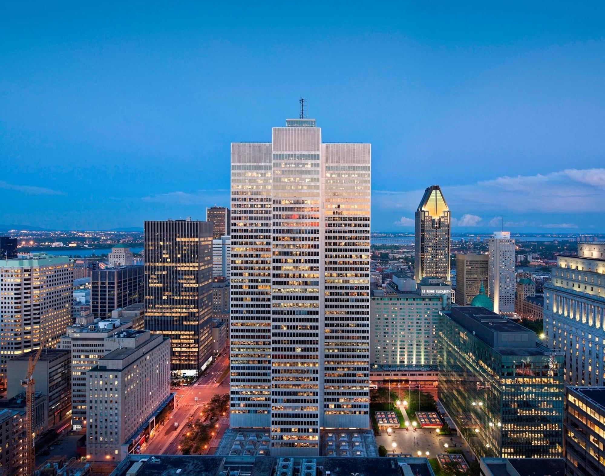 Holiday Inn Hotel & Suites - Montreal Centre-Ville Ouest By Ihg Hotel