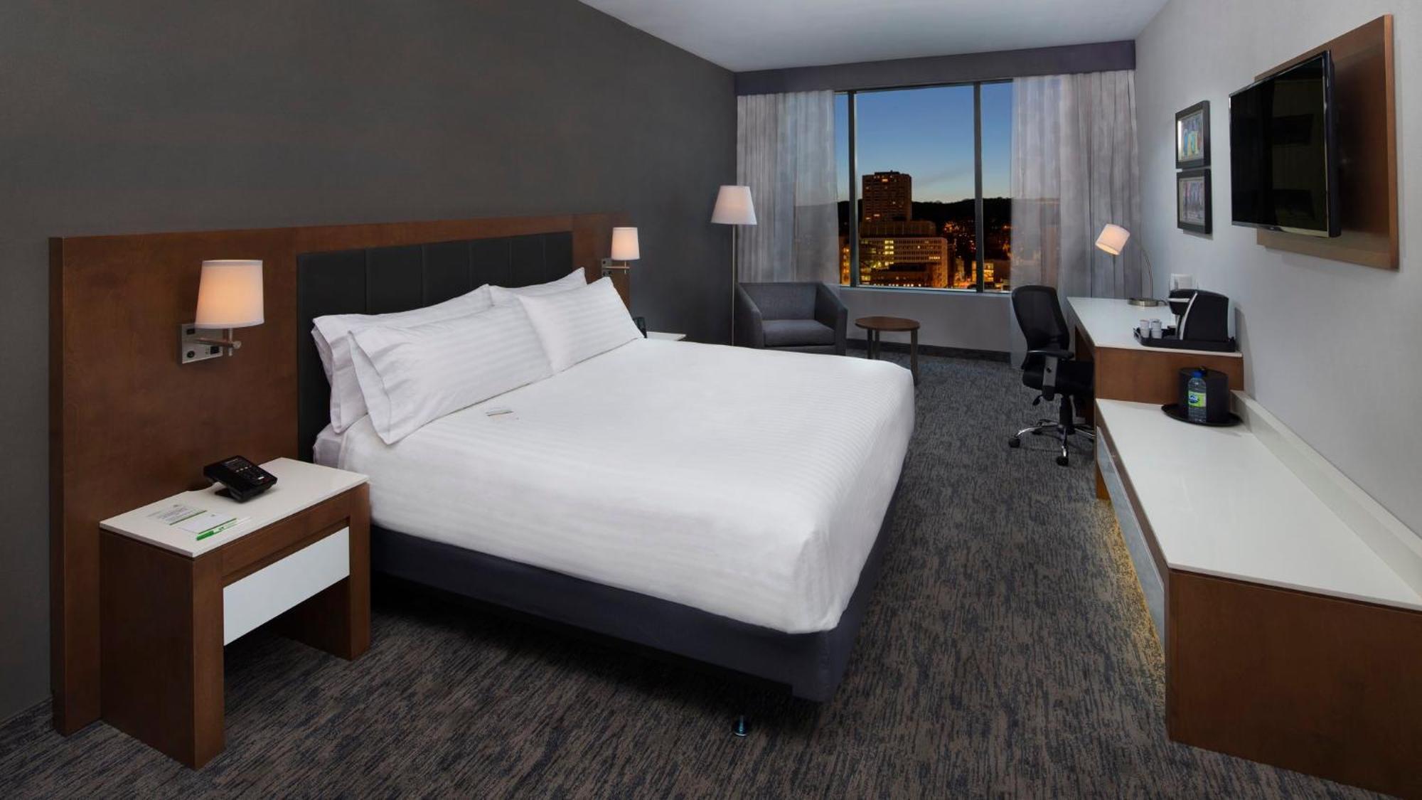 Hotel Holiday Inn Hotel & Suites - Montreal Centre-Ville Ouest By Ihg Montreal