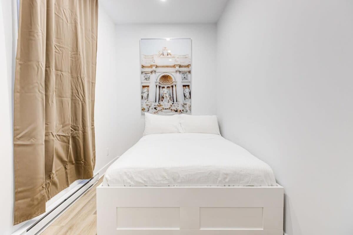 Modern & Bright 3br With Sofabed In Mile-end * Montreal