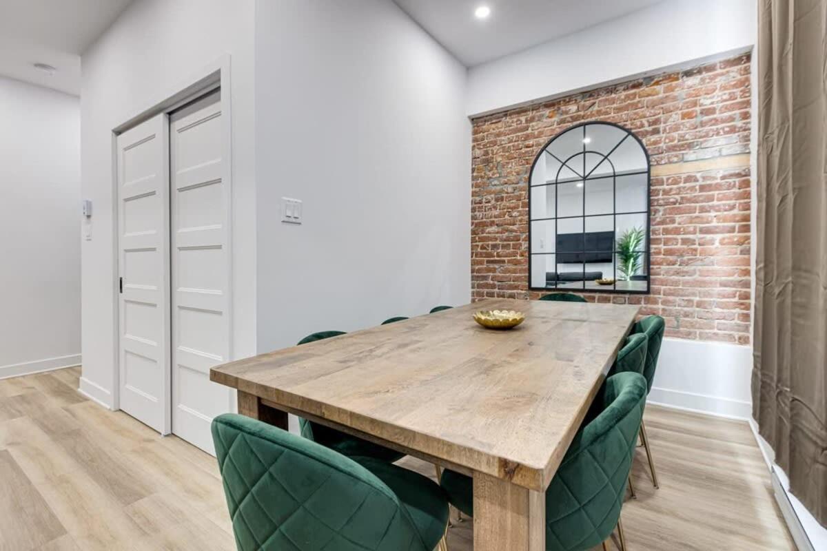 Modern & Bright 3br With Sofabed In Mile-end * Montreal