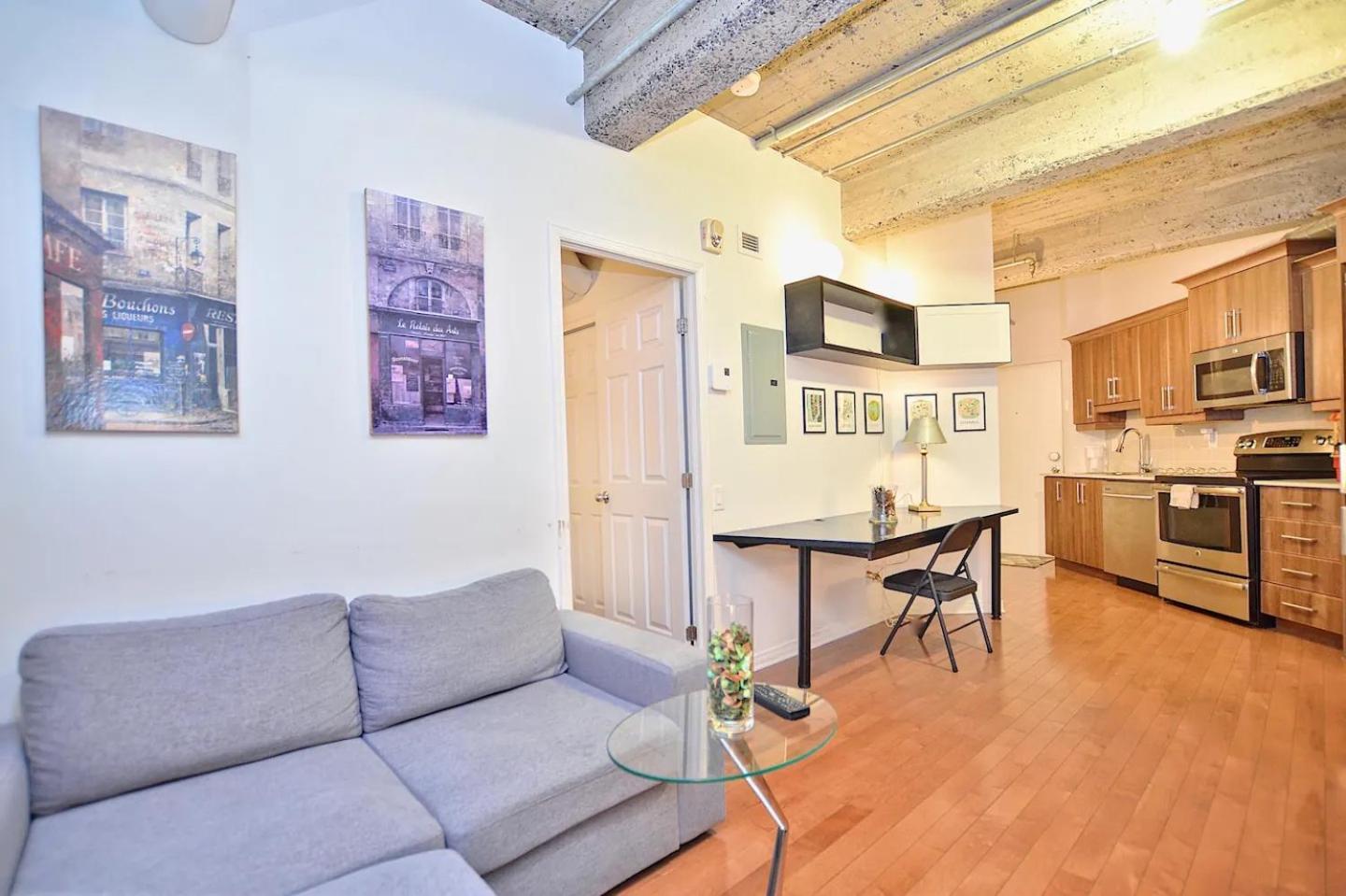 Stylish Urban Loft Downtown * Montreal