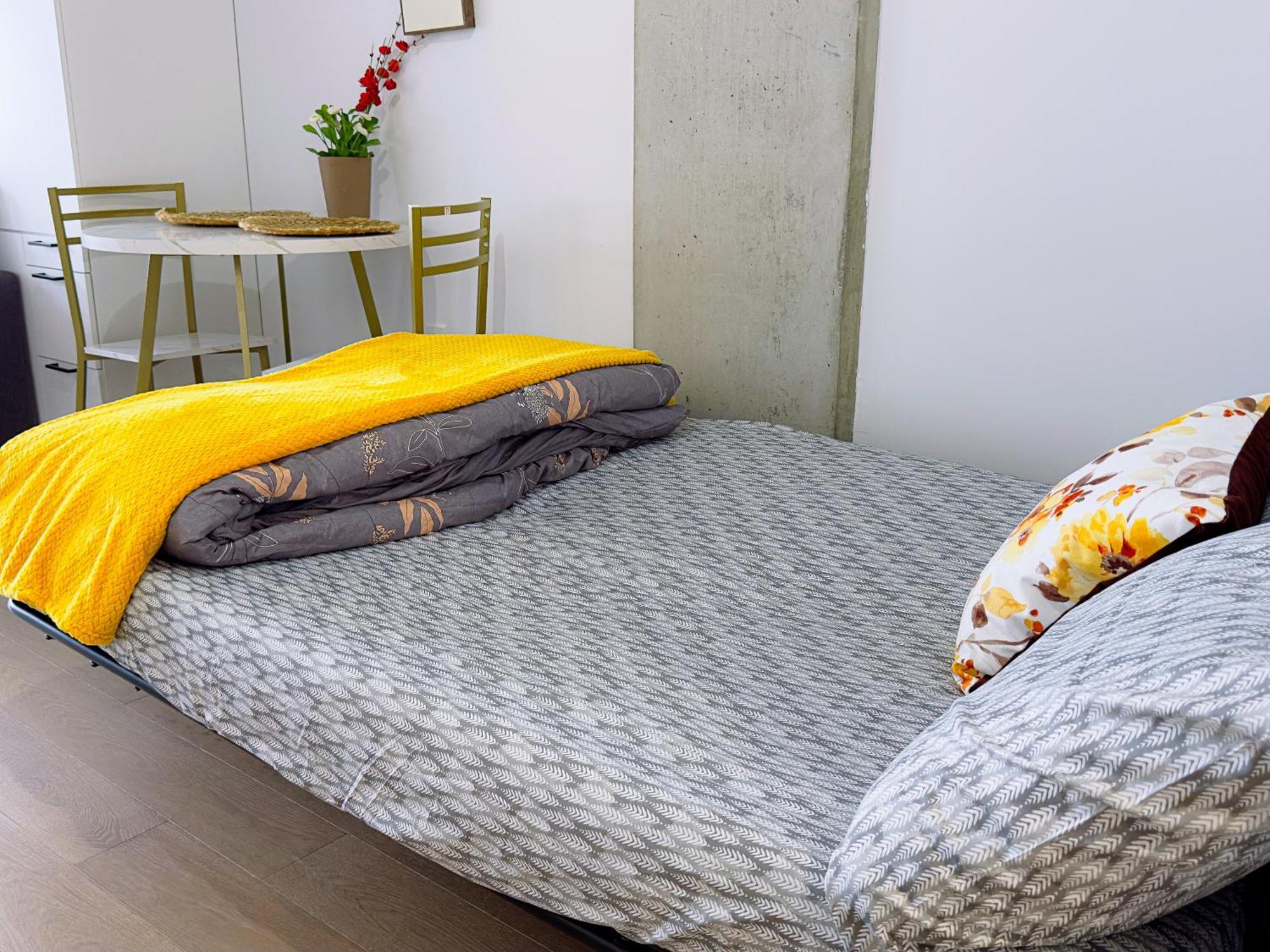 Apartment Peace & Elegance In Downtown Mtl Montreal