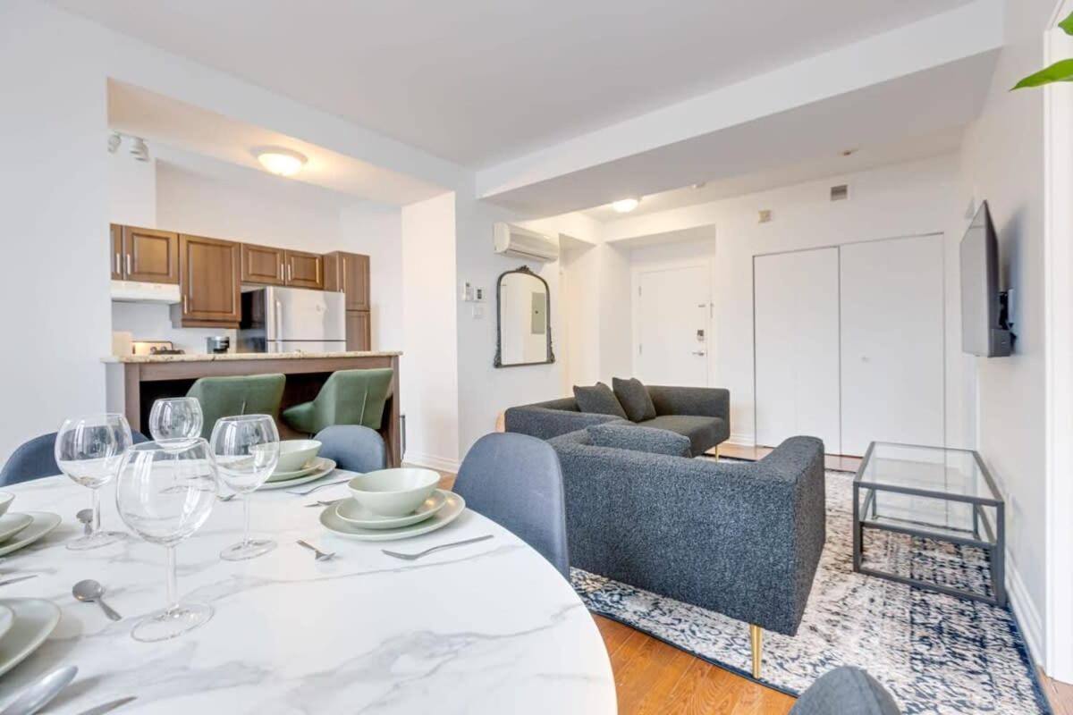 Apartment M11 Gorgeous Bright Corner 2br In Heart Of Mtl