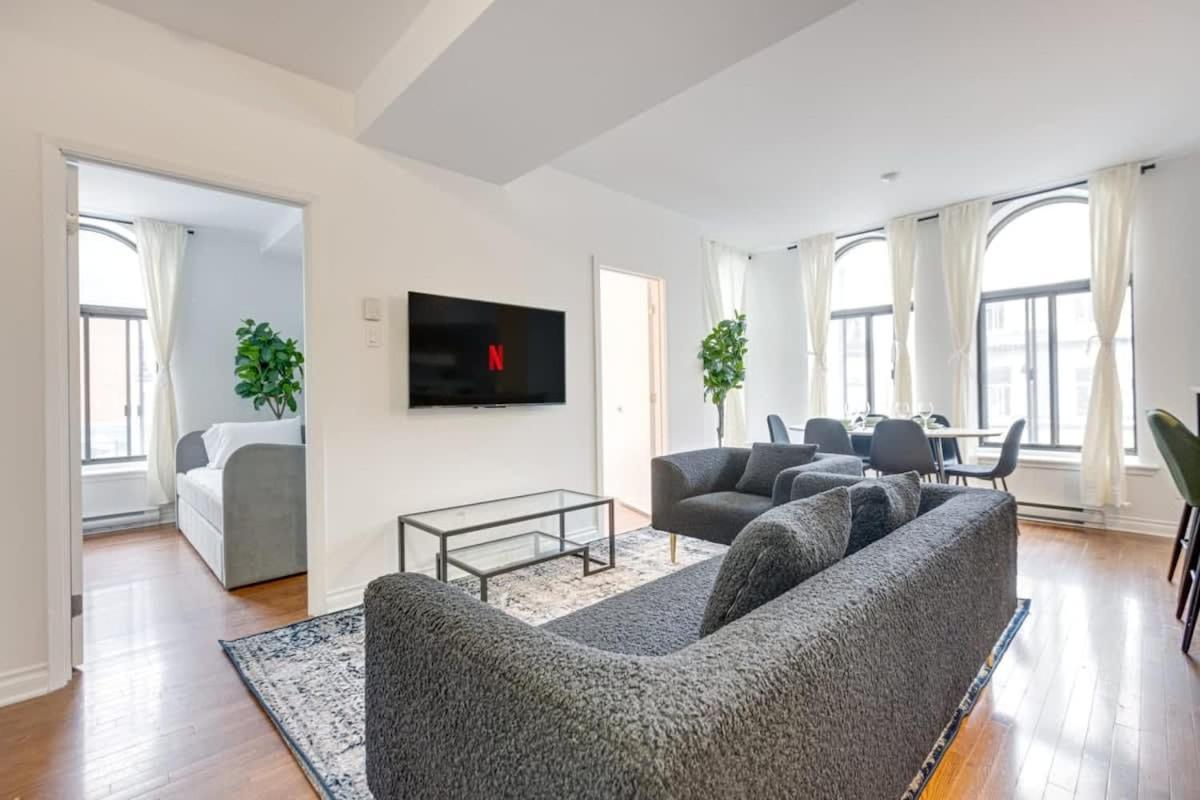 M11 Gorgeous Bright Corner 2br In Heart Of Mtl *