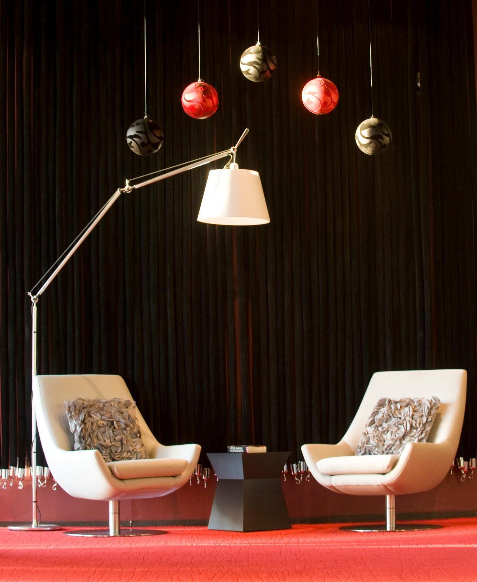 Zero 1 3* Montreal