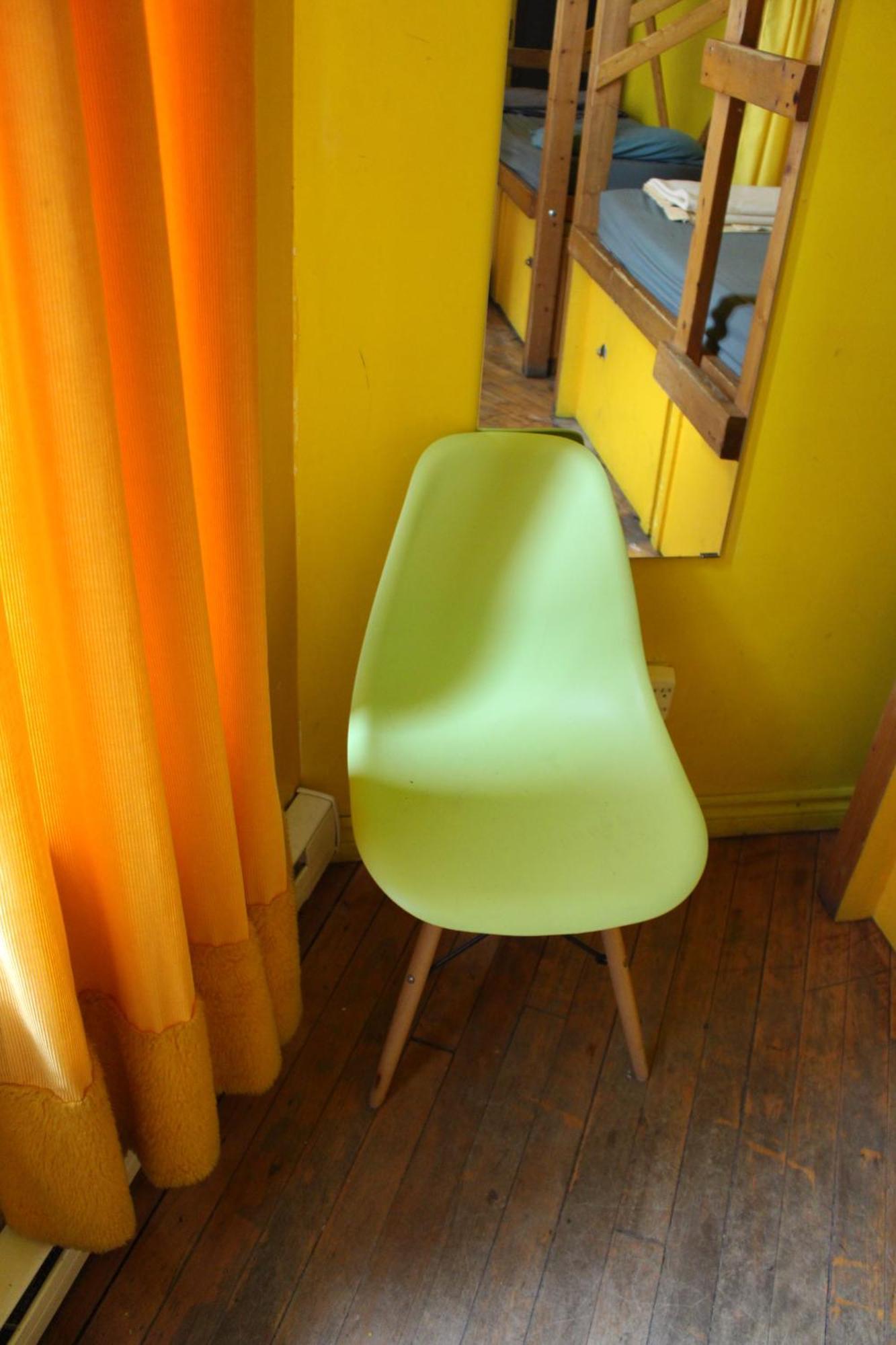 Alternative Hostel