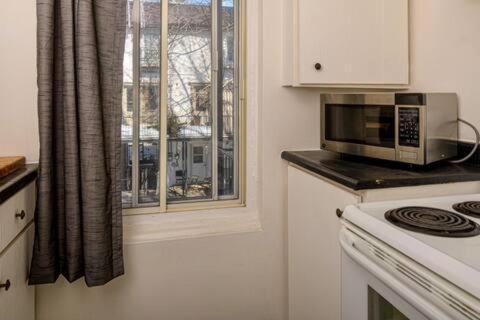 With 2 Beds - 1622a Apartment *