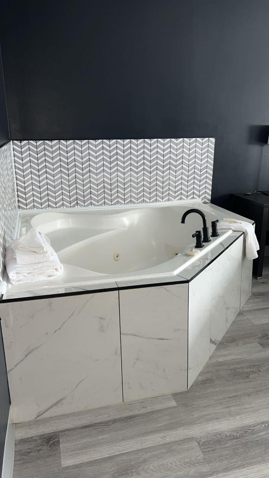Newstar Montreal