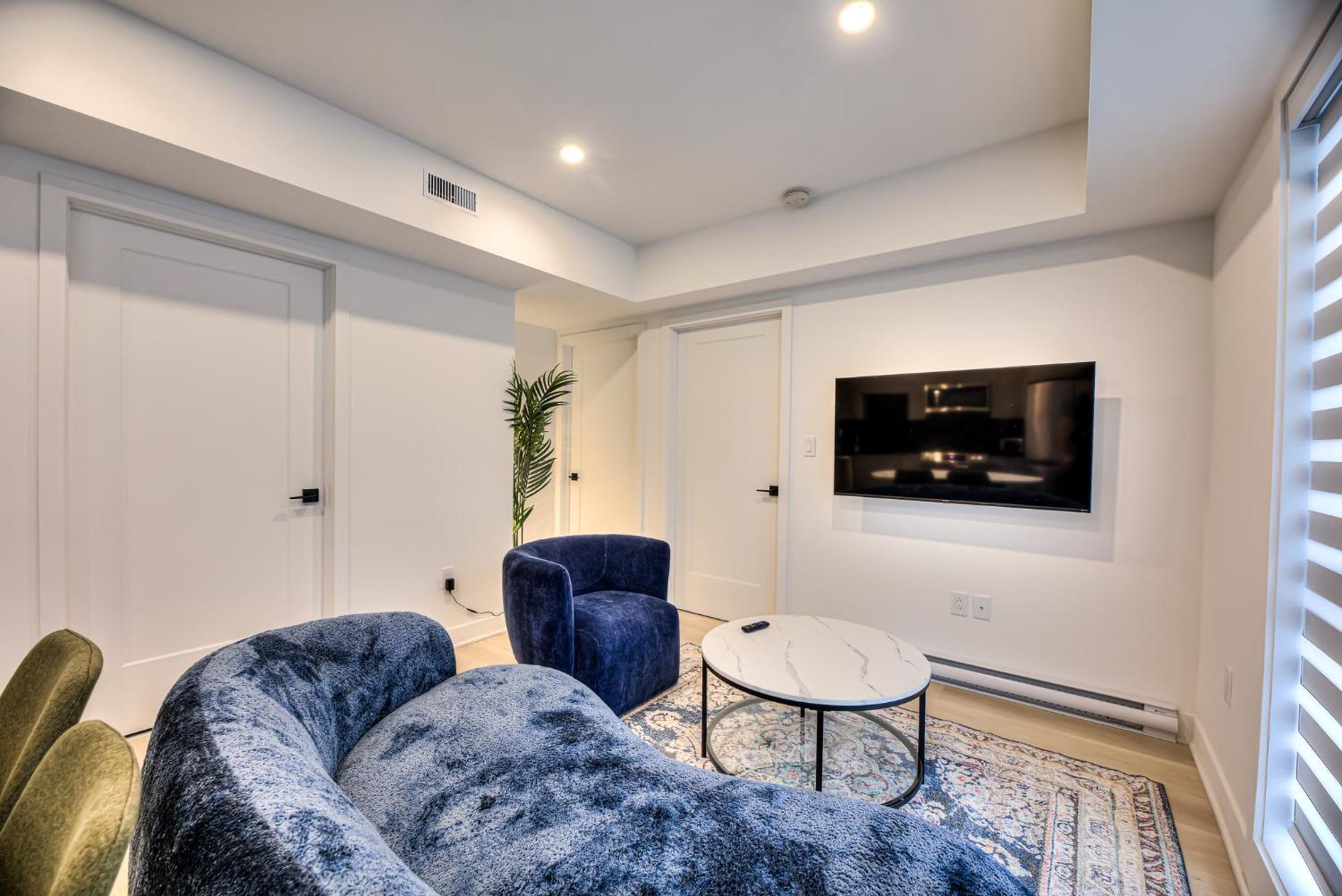 Apartment Restful Nights, Adventure Days Await! *