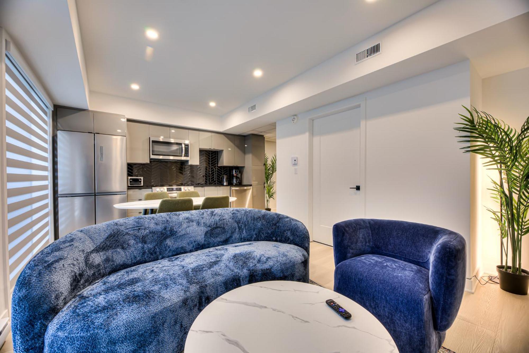 Restful Nights, Adventure Days Await! Apartment Montreal