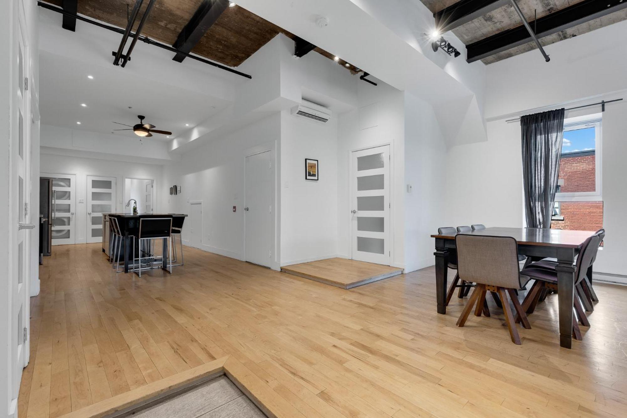 Les Lofts Du Mont Royal Apartment Montreal