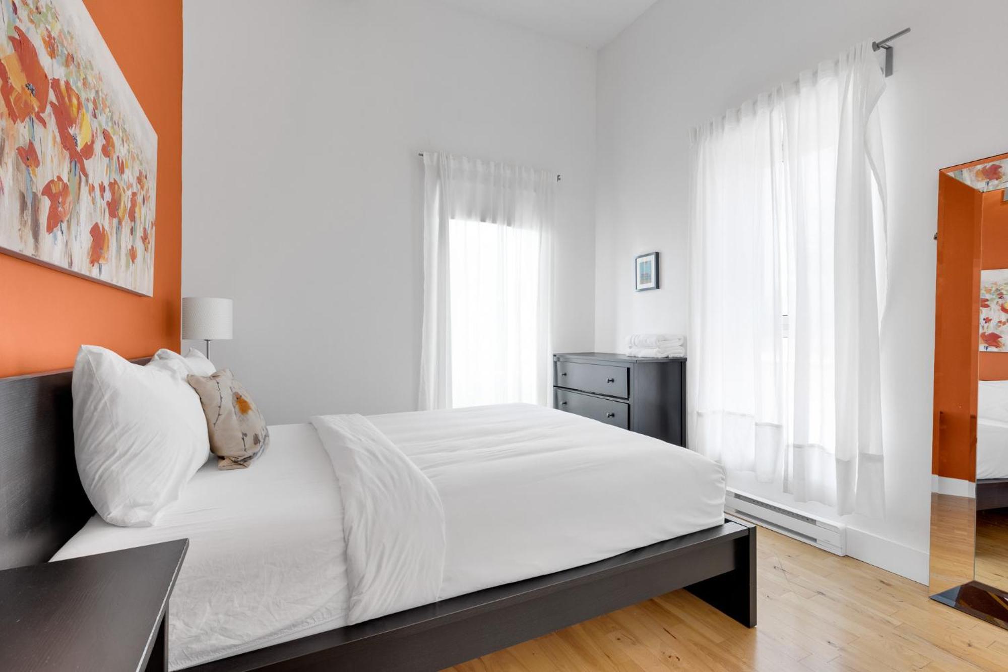 Les Lofts Du Mont Royal Apartment *