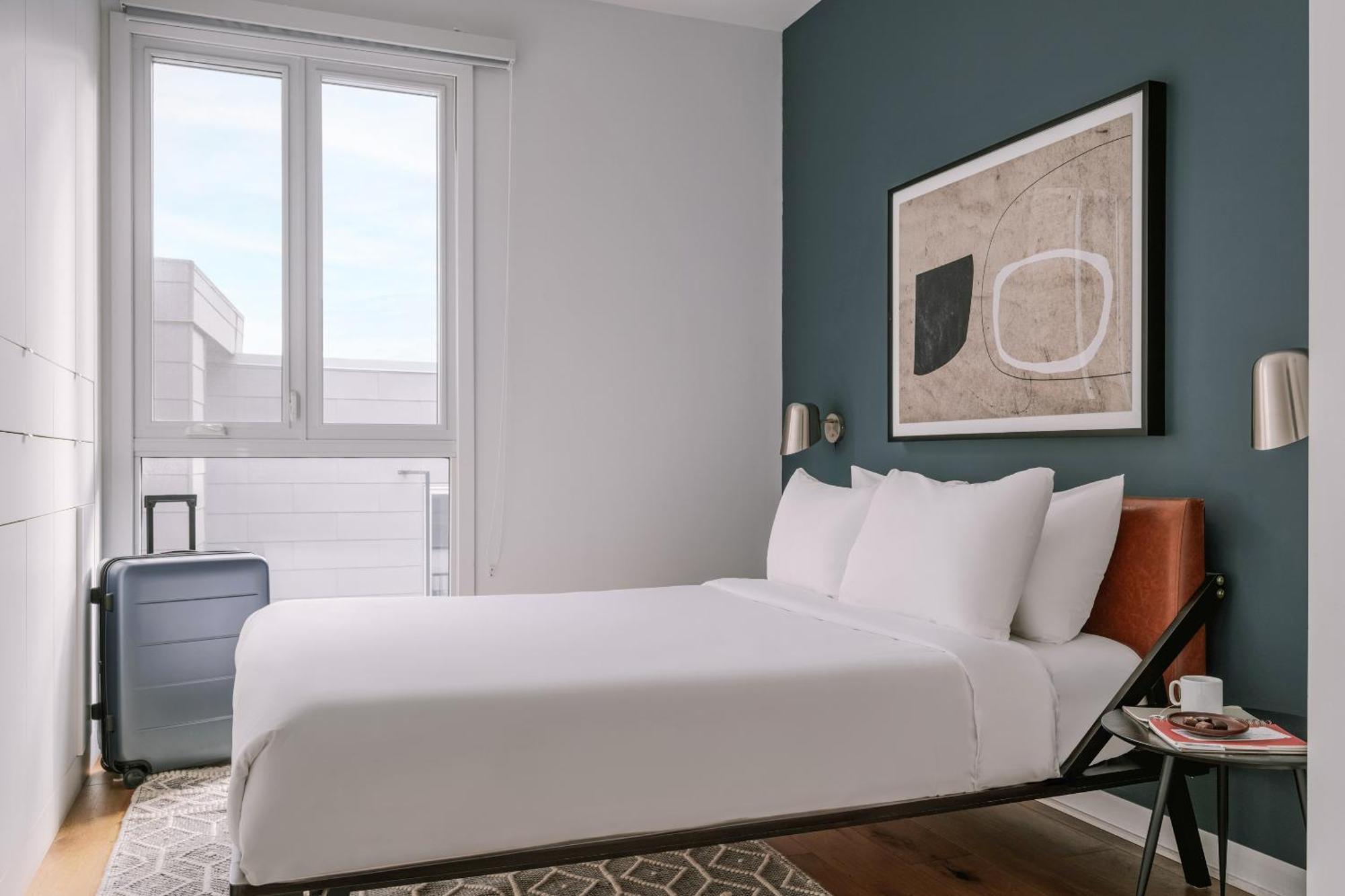 Aparthotel Sonder Penny Lane 4*