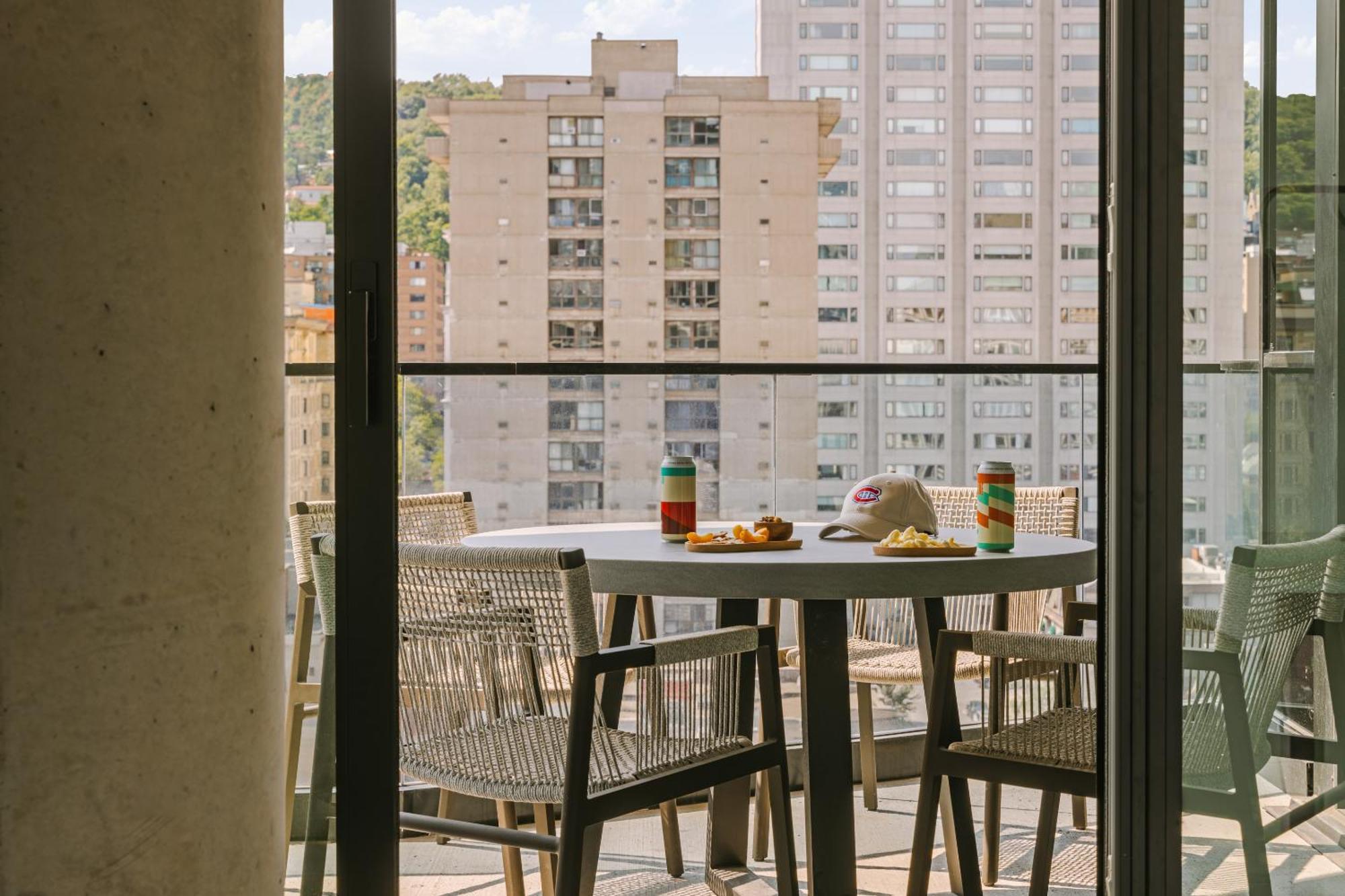 Sonder Maisonneuve Aparthotel Montreal