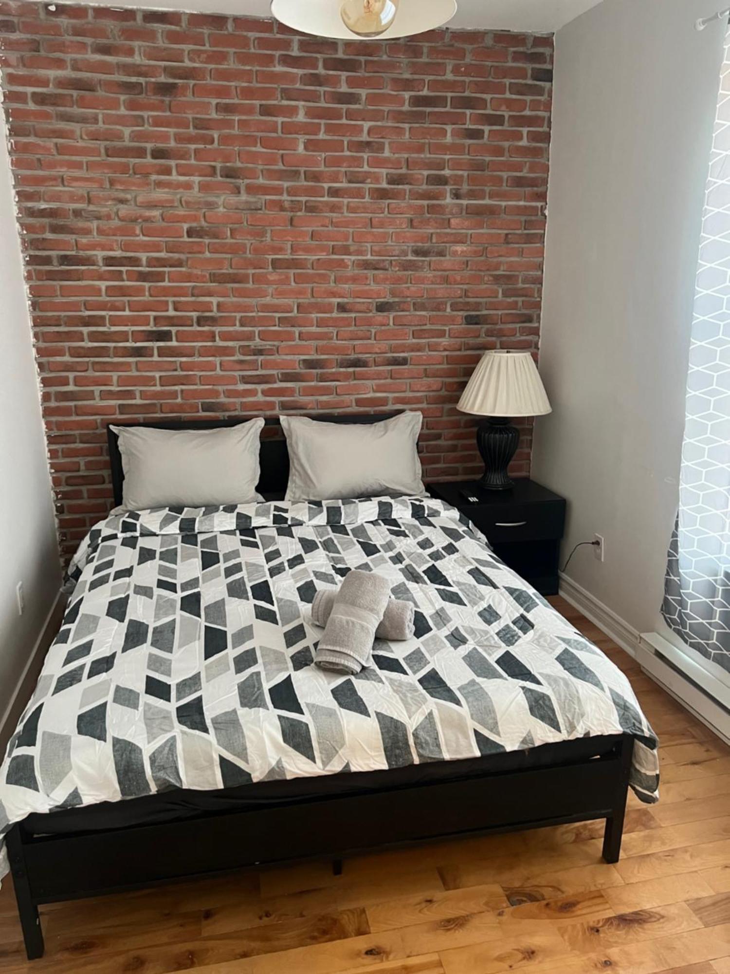 Lovely 3 Bedrooms In Heart Of Plateau Mont-royal