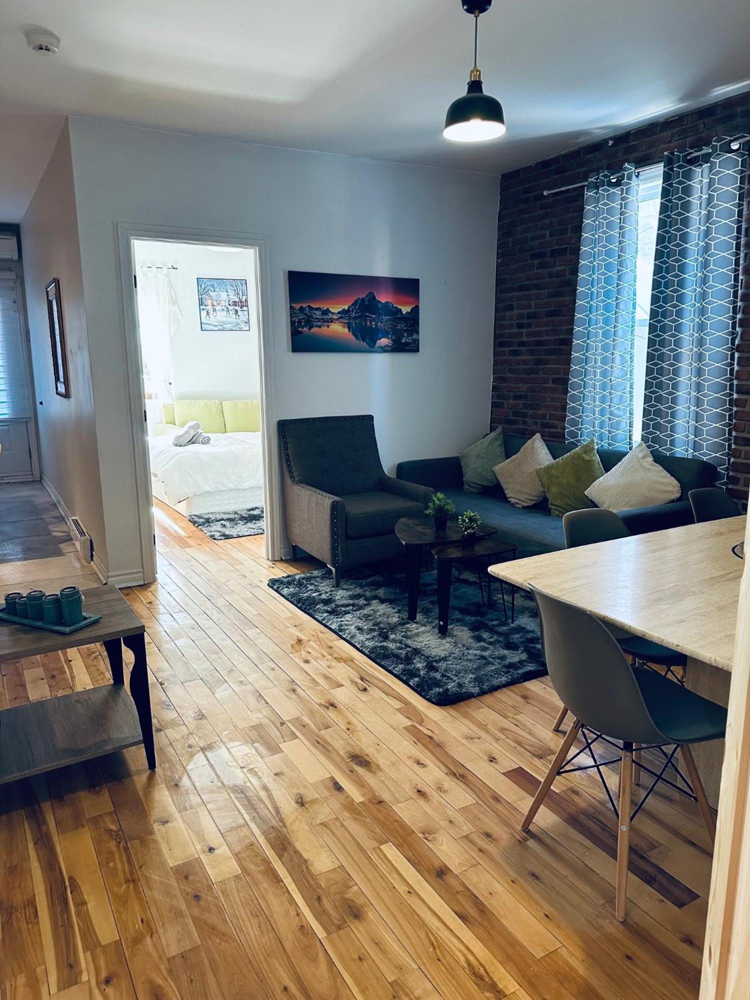 Apartment Lovely 3 Bedrooms In Heart Of Plateau Mont-royal Montreal