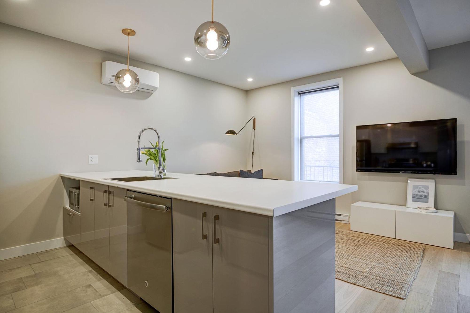 Apartment Explore From Sleek Contemporary By Den *