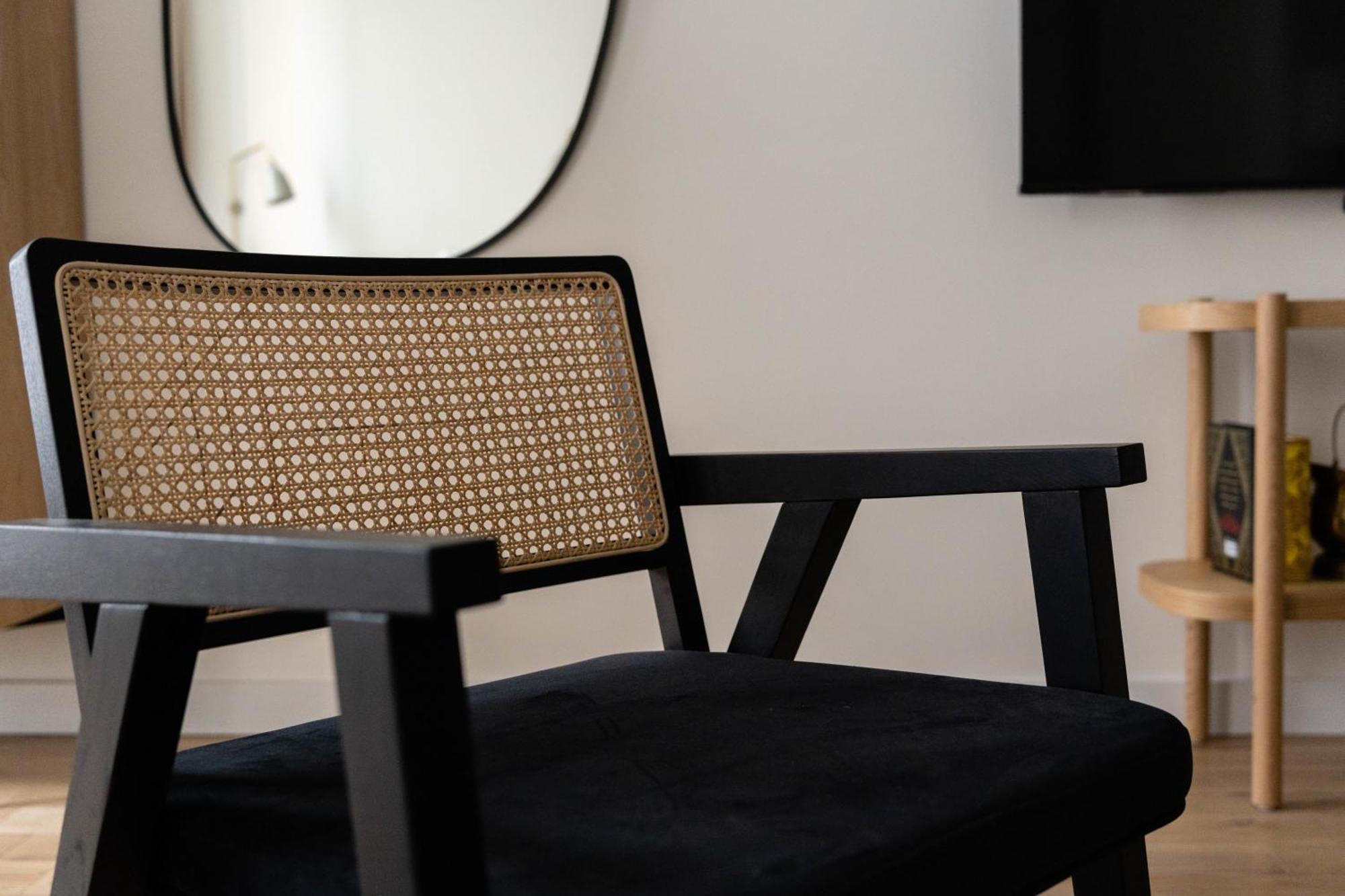 Maison Place Jacques-cartier By Luxury In Transit Apartment Montreal