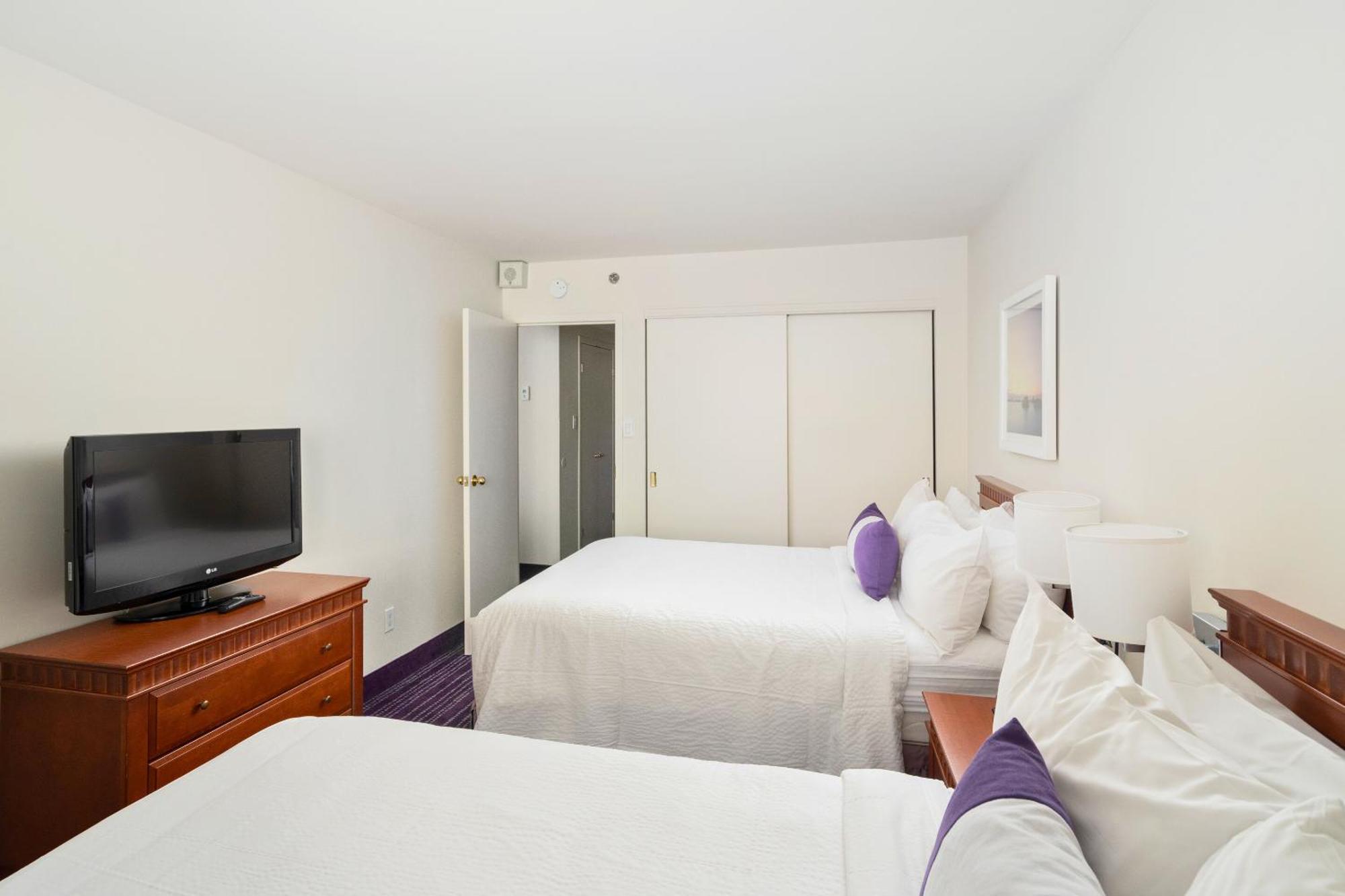 Hotel 2170 Lincoln Downtown