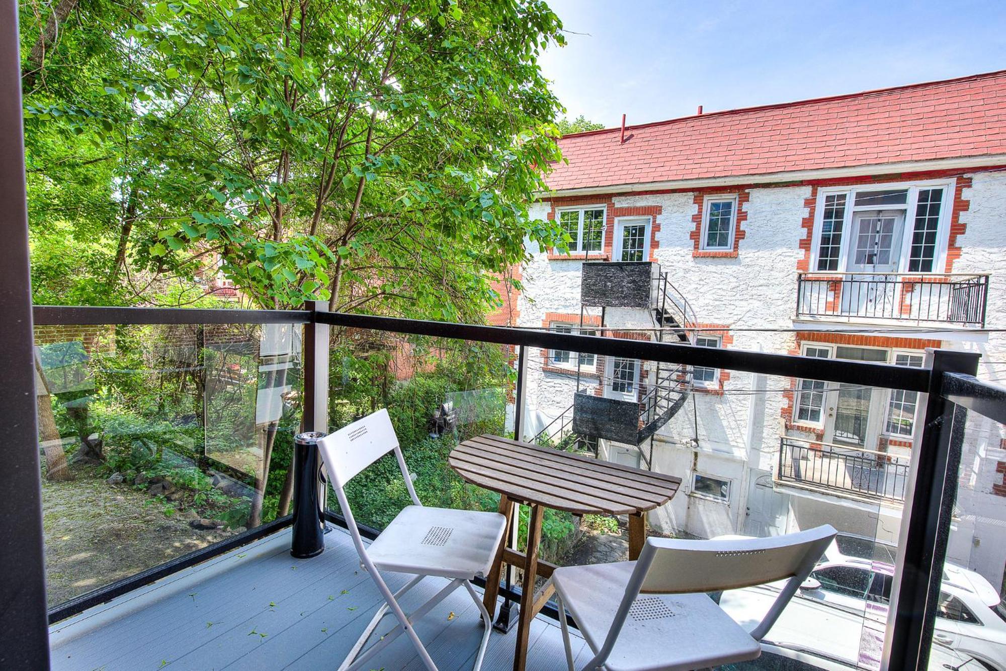 Restful Nights, Adventure Days Await! Apartment