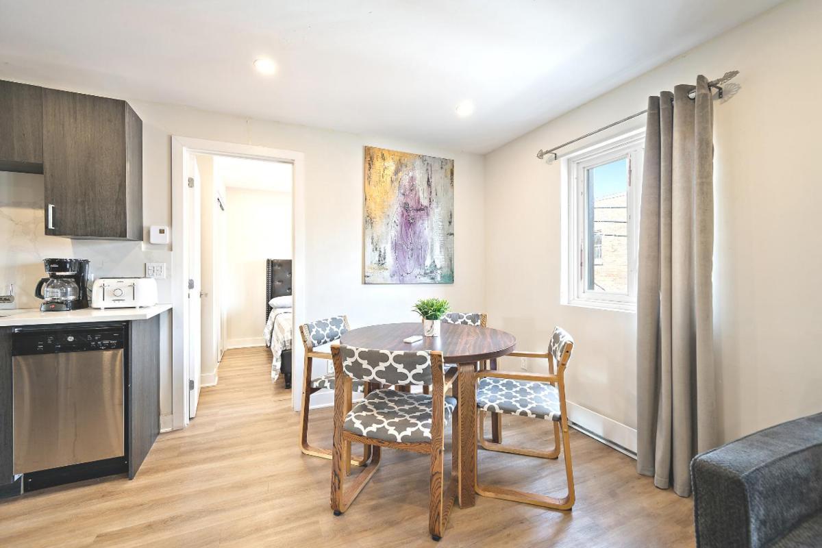 Cozy 3bdr In Heart Of Plateau D * Montreal