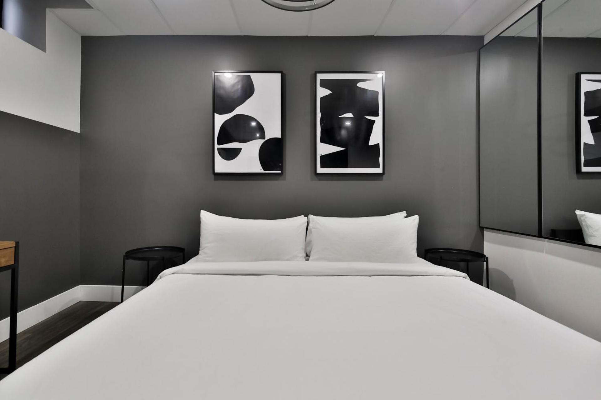Hygie Boutique 3* Montreal