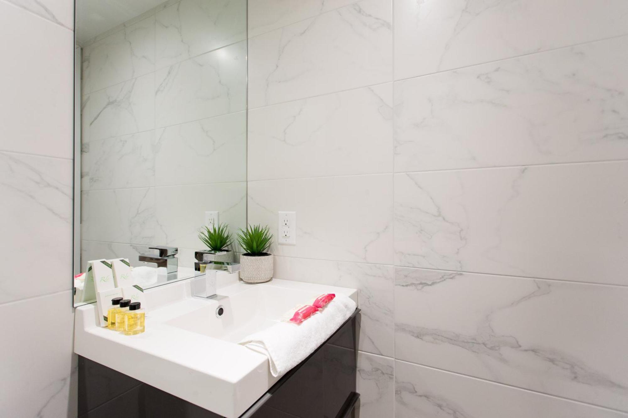 Scandinavian With Full Kitchen And Bath By Den Apartment Montreal