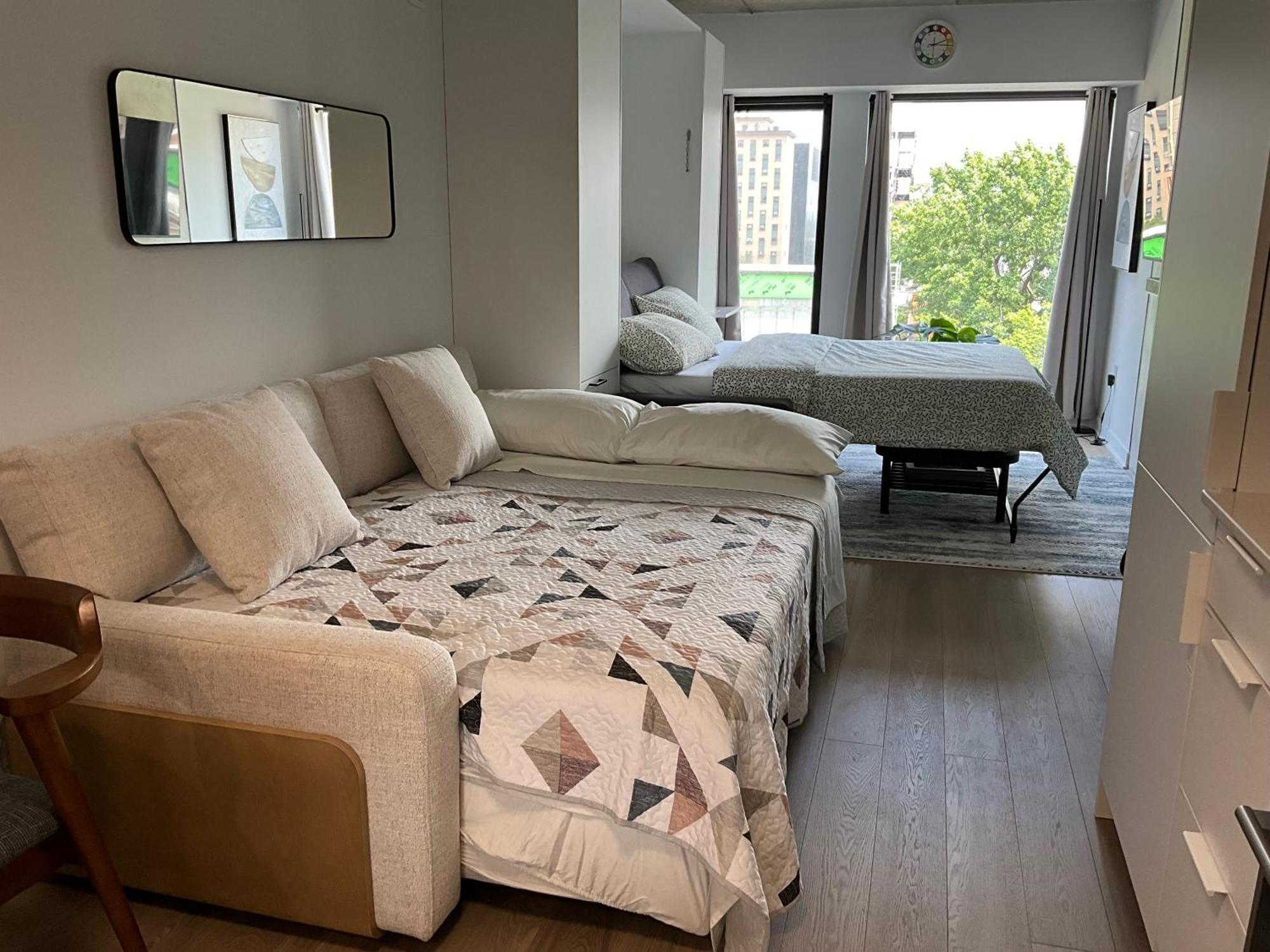 Chic Au Coeur De Montreal, A Cote De * Montreal