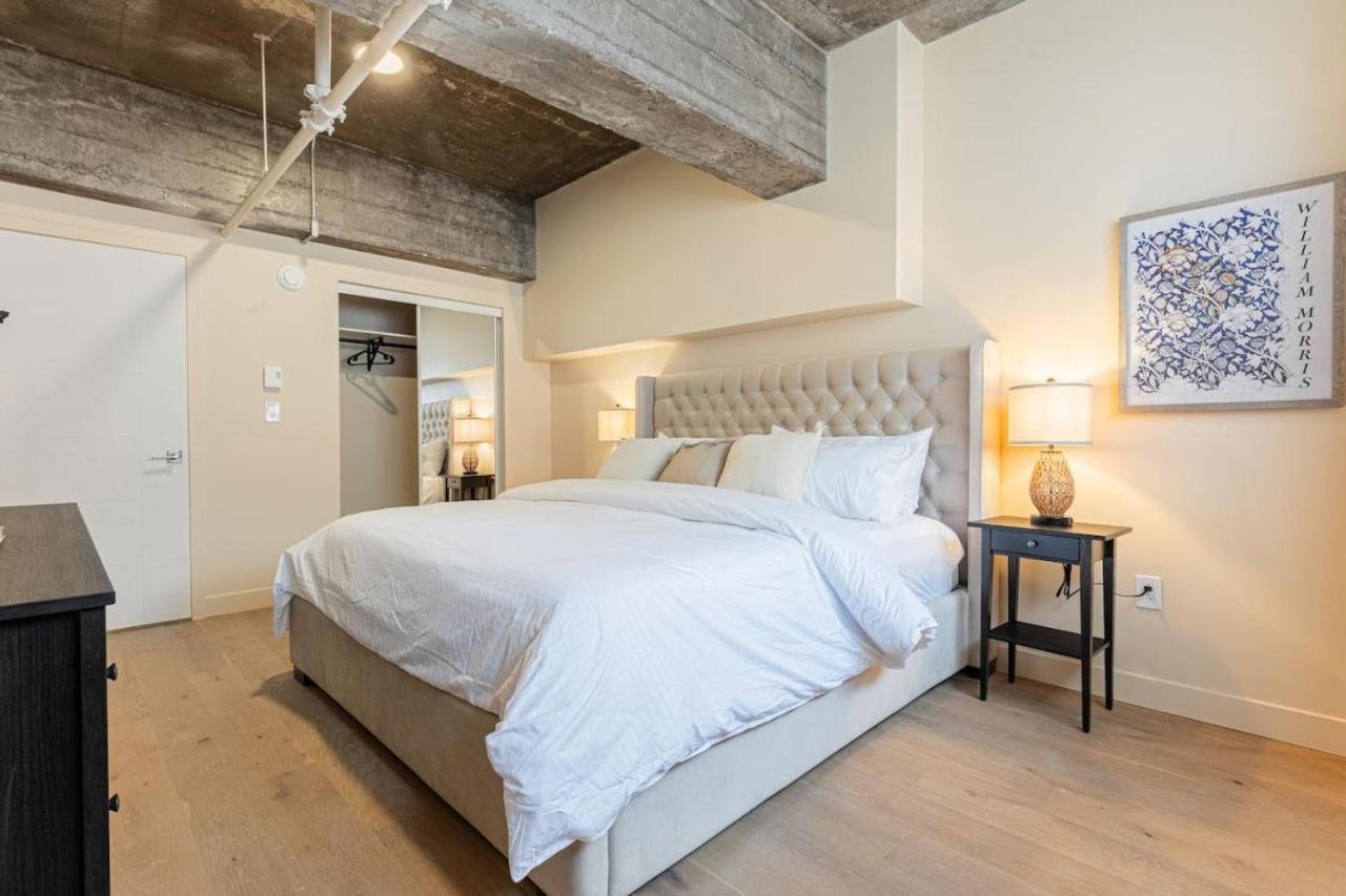 Double King Luxury 2br Montreal