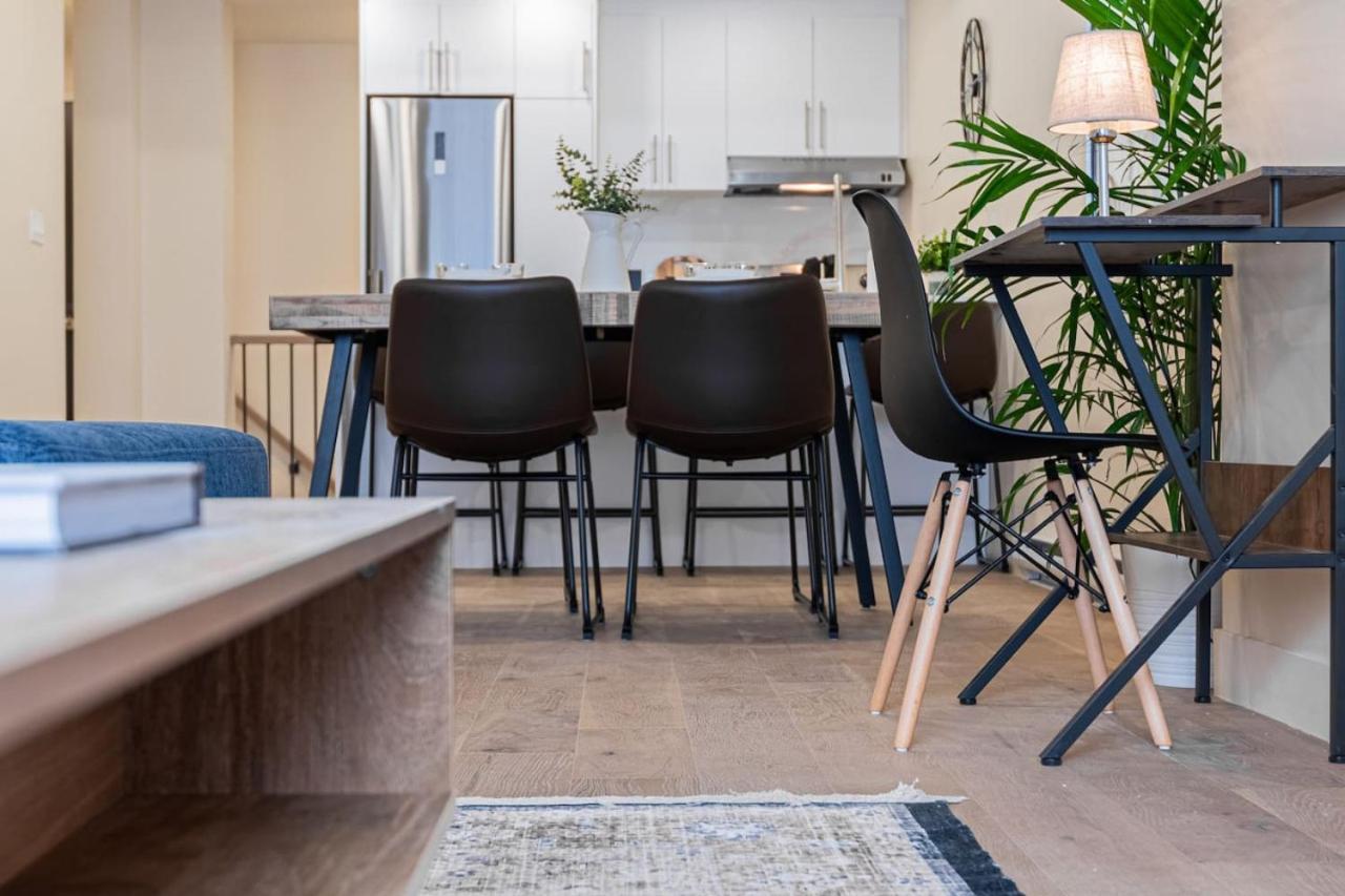 Apartment Double King Luxury 2br Montreal