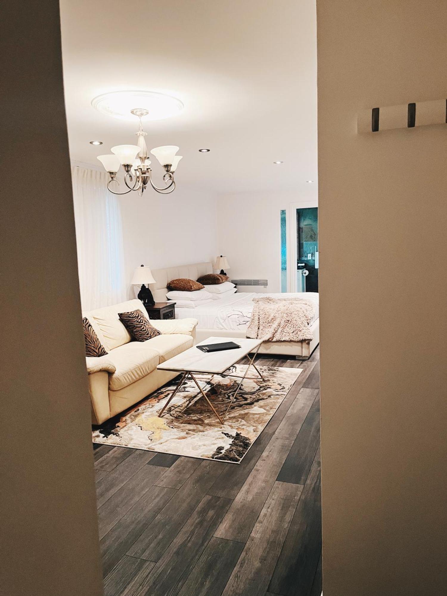 Kutuma 4* Montreal