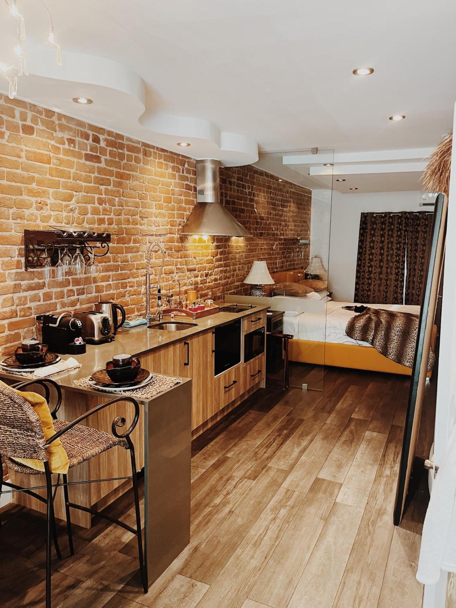 Kutuma 4* Montreal