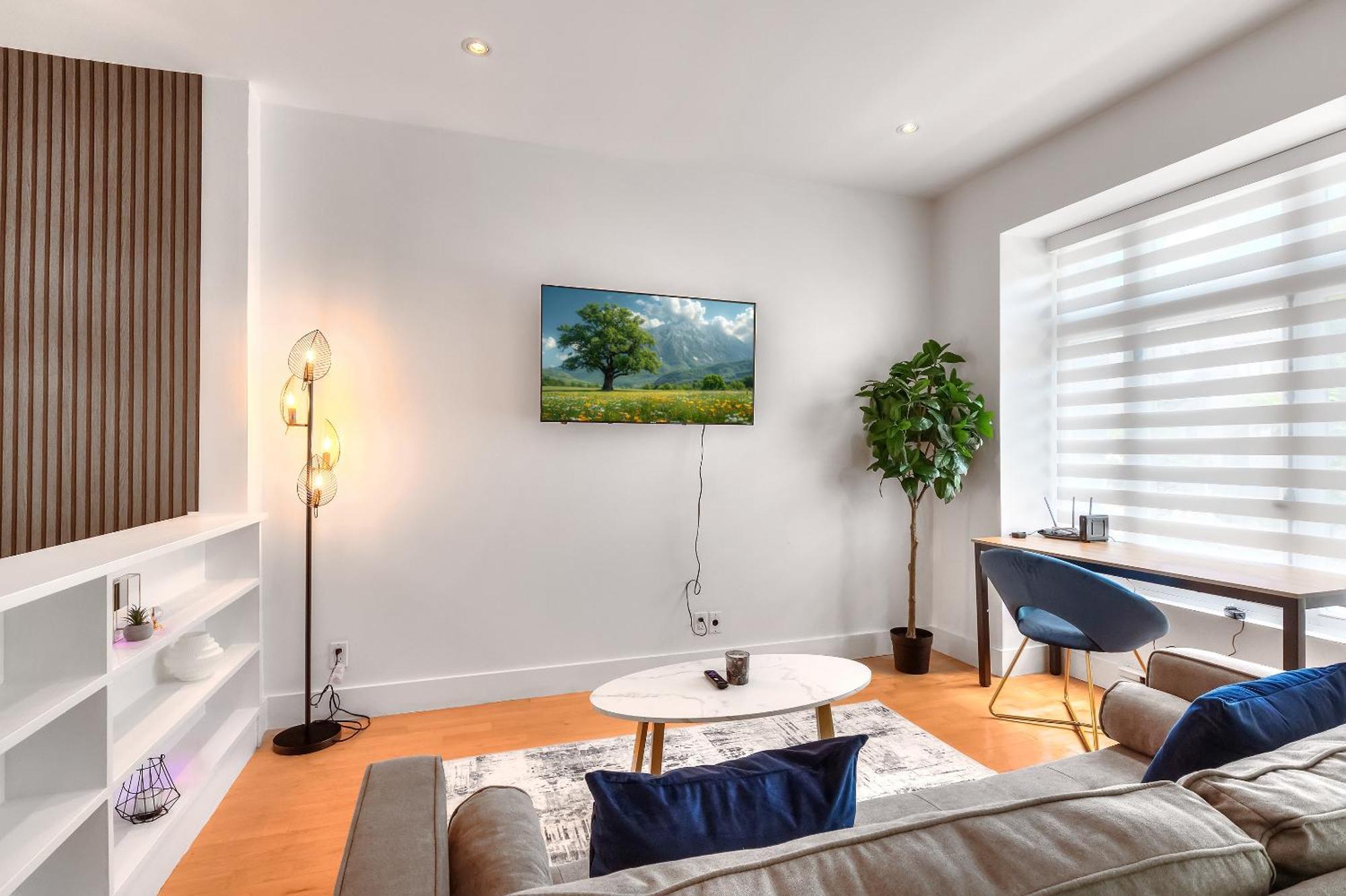 Apartment Take A Break In A Modern Loft On Plateau-mont-royal *