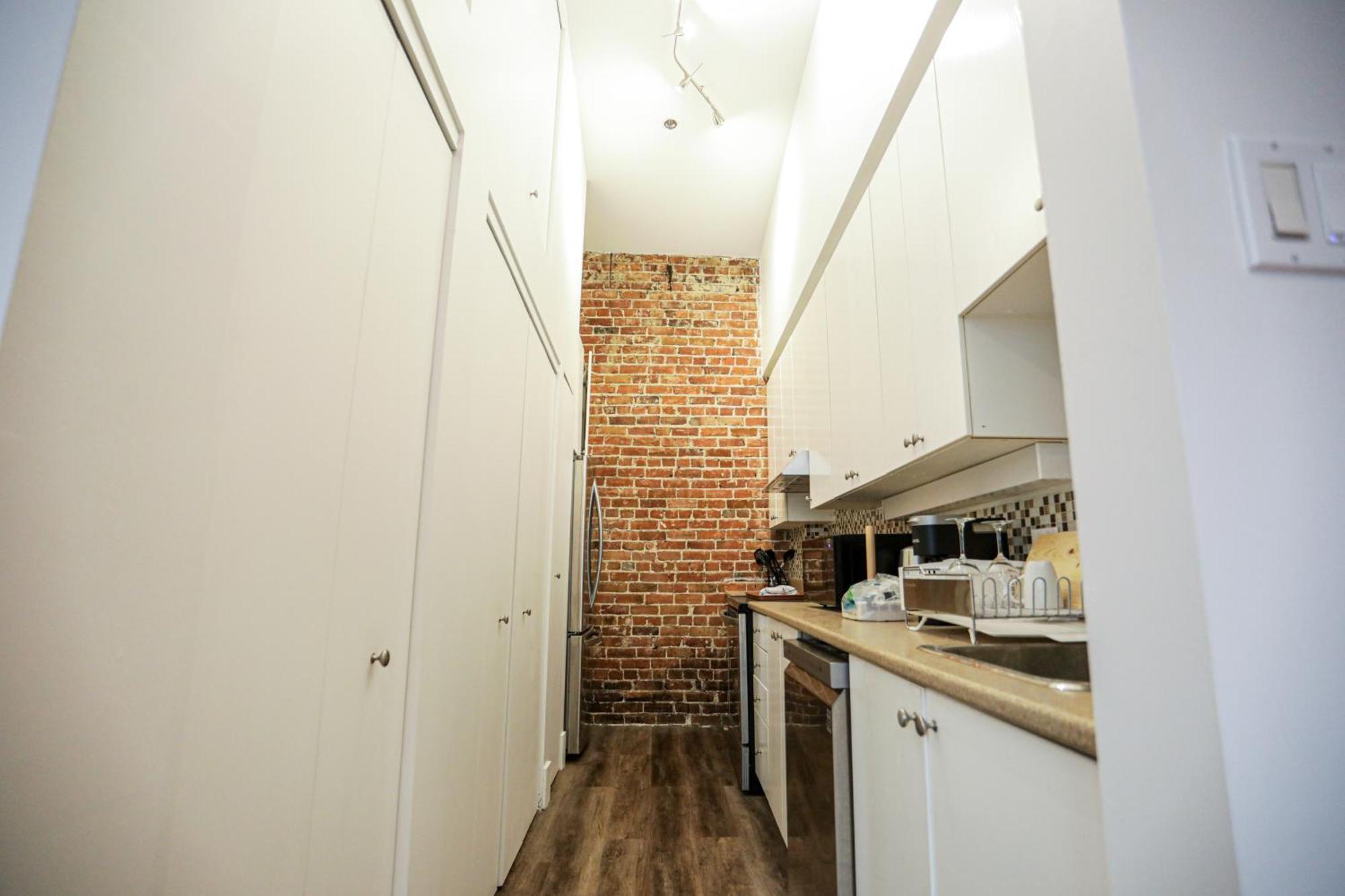 Elegant 1 Bedroom In Old Port- 301