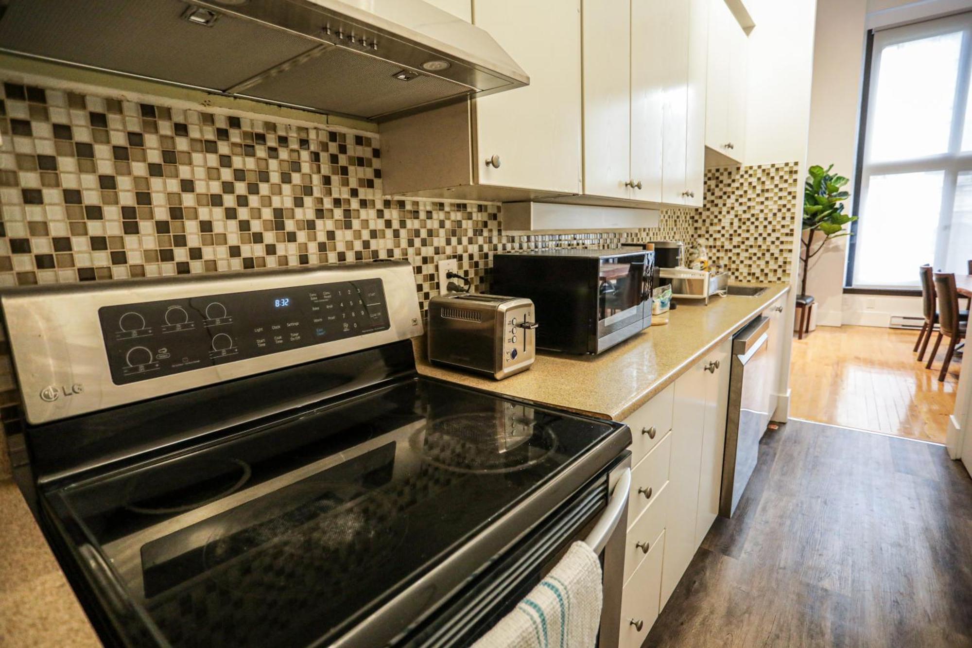 Elegant 1 Bedroom In Old Port- 301 Apartment Montreal