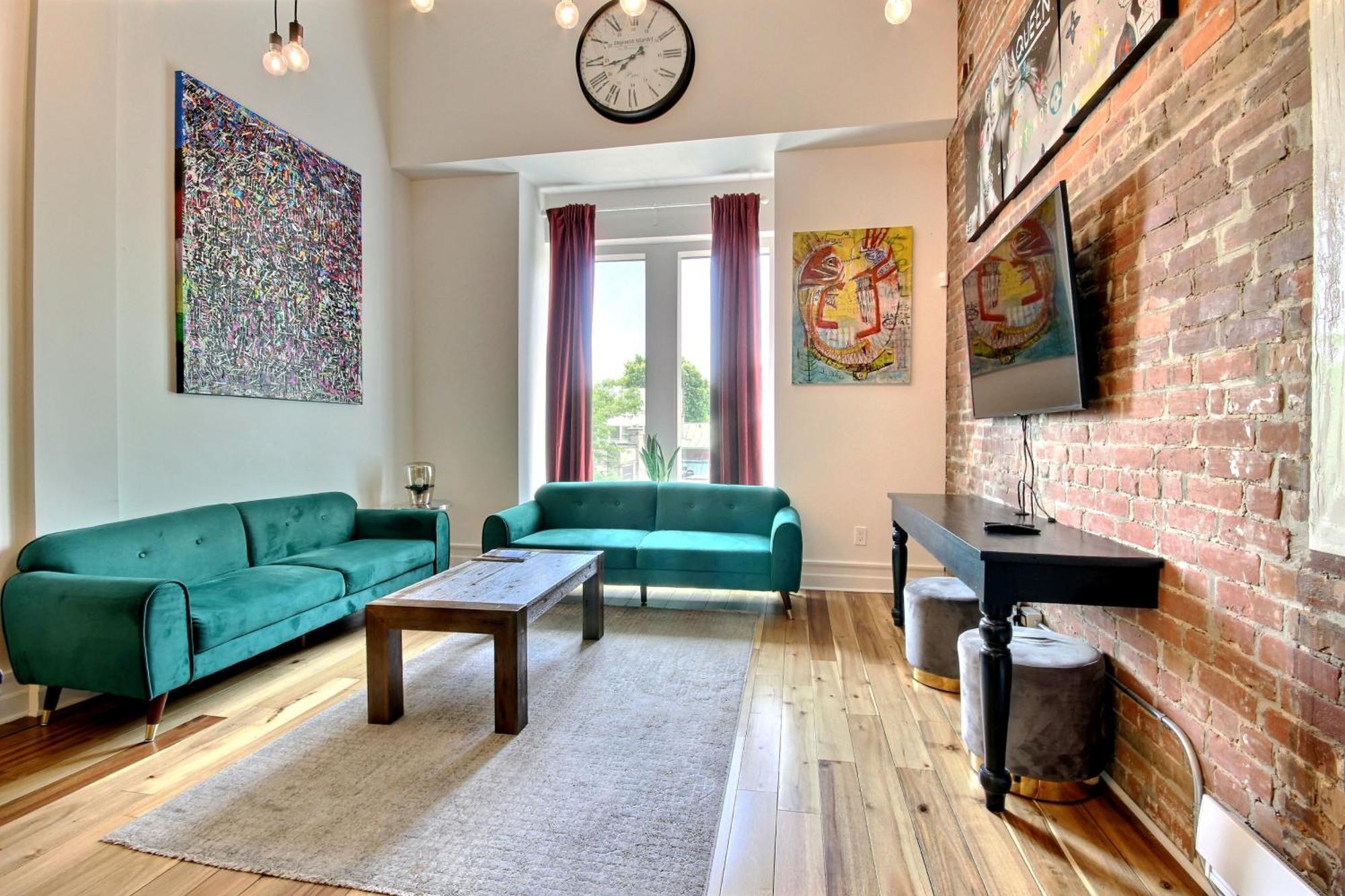 Apartment Galeria St Denis In Prime Montreal
