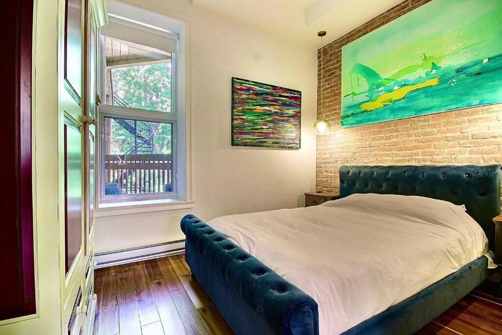 Galeria St Denis In Prime Apartment
