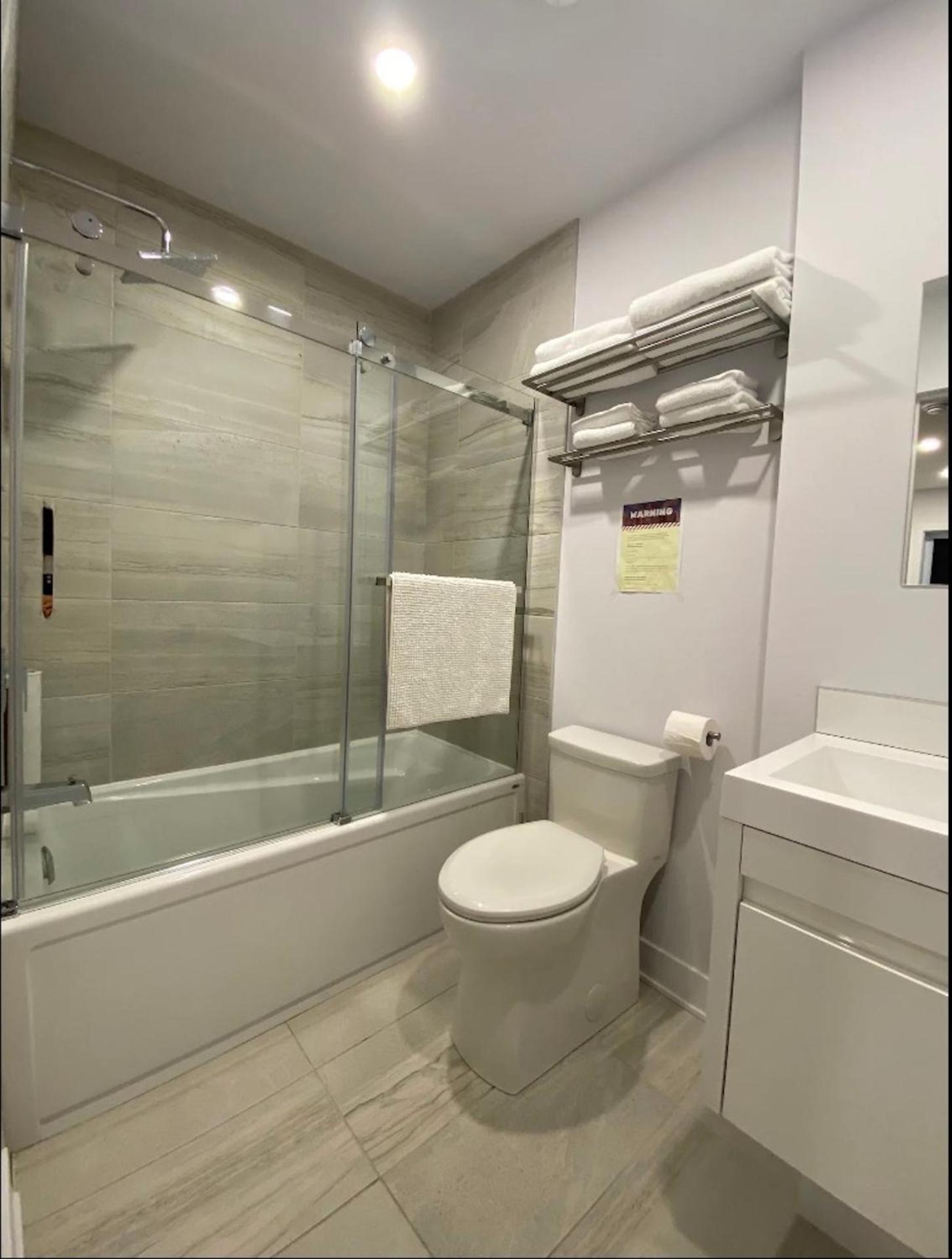 Le Bijou Airhome One Or Two Bedroom Apartment *