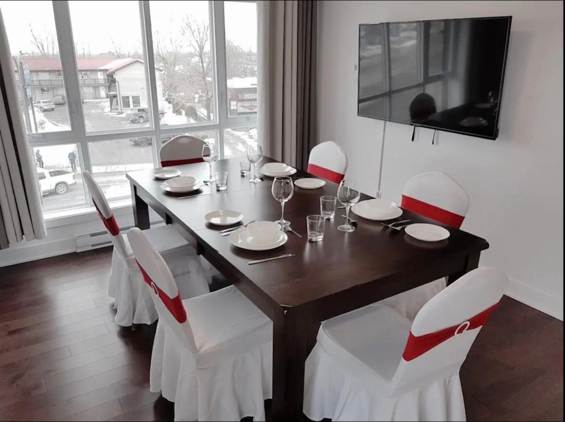 Le Bijou Airhome One Or Two Bedroom Apartment Montreal